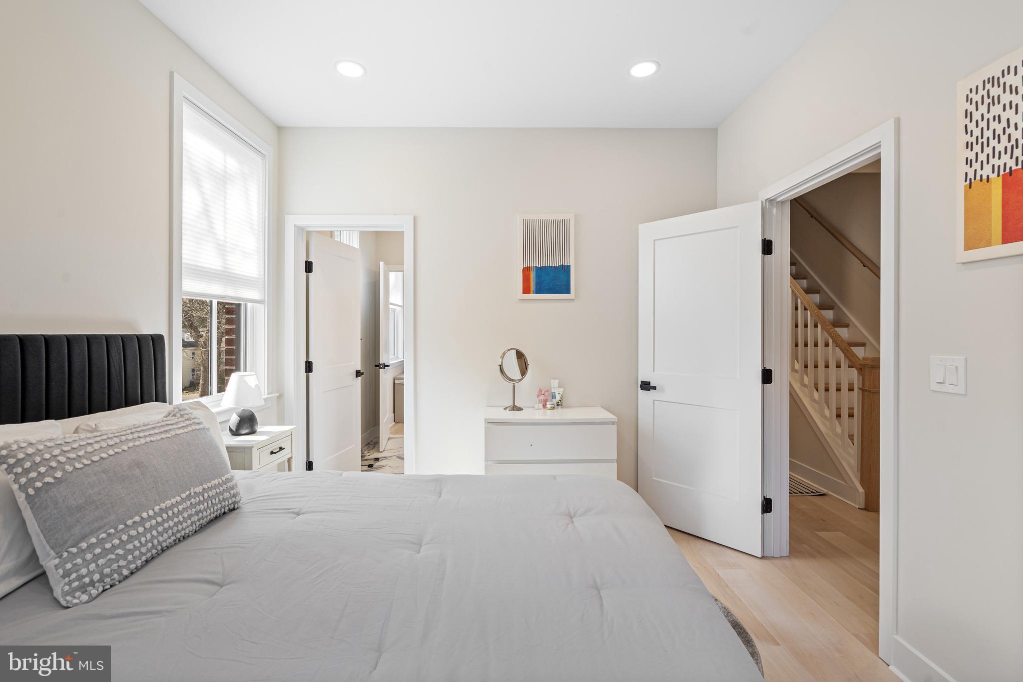 NEWTOWN ESTATES - Residential