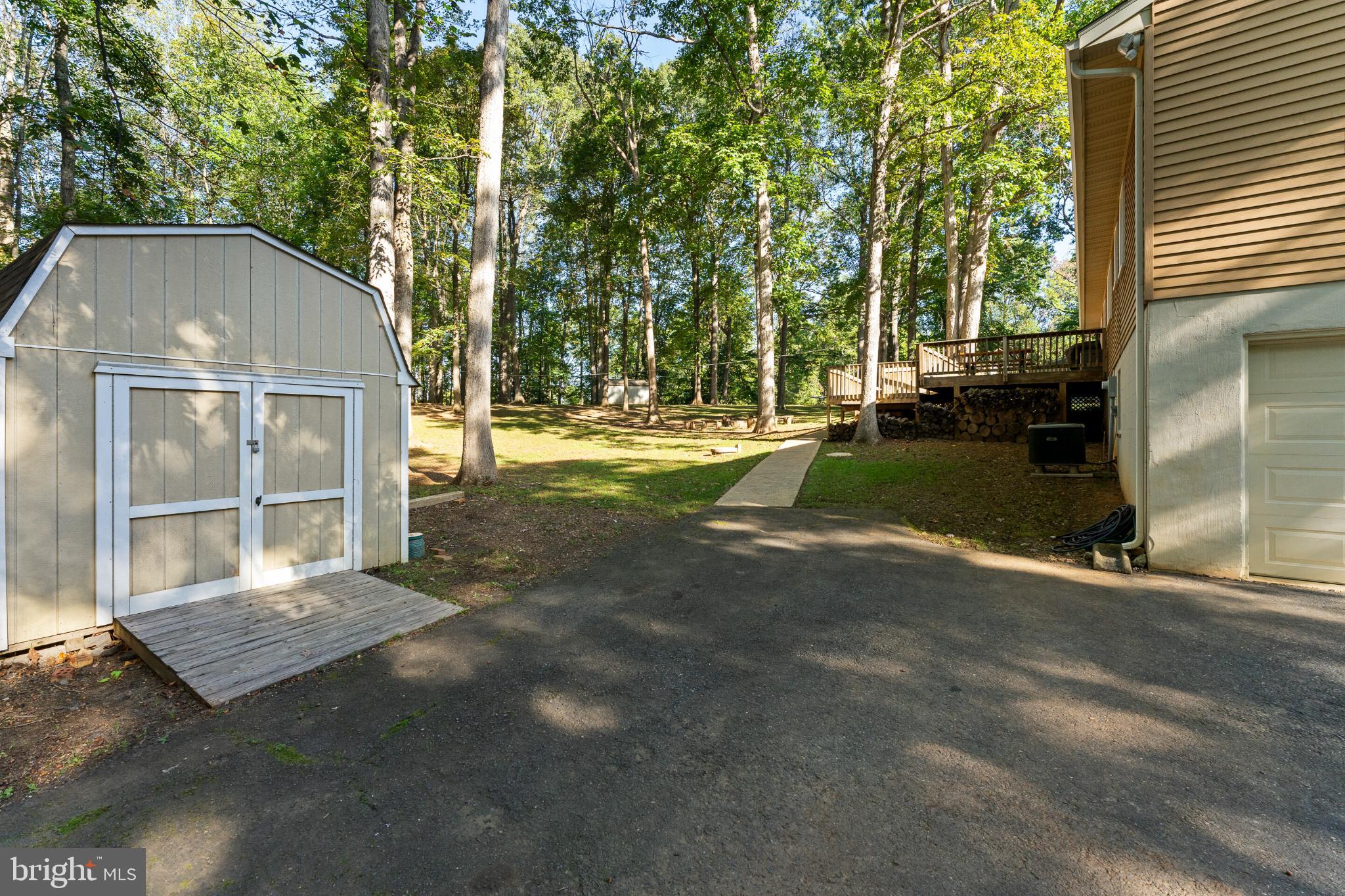 13 CARTER LANE