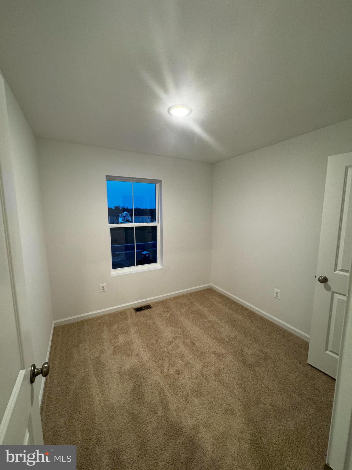 LIBERTY RUN - Residential Lease