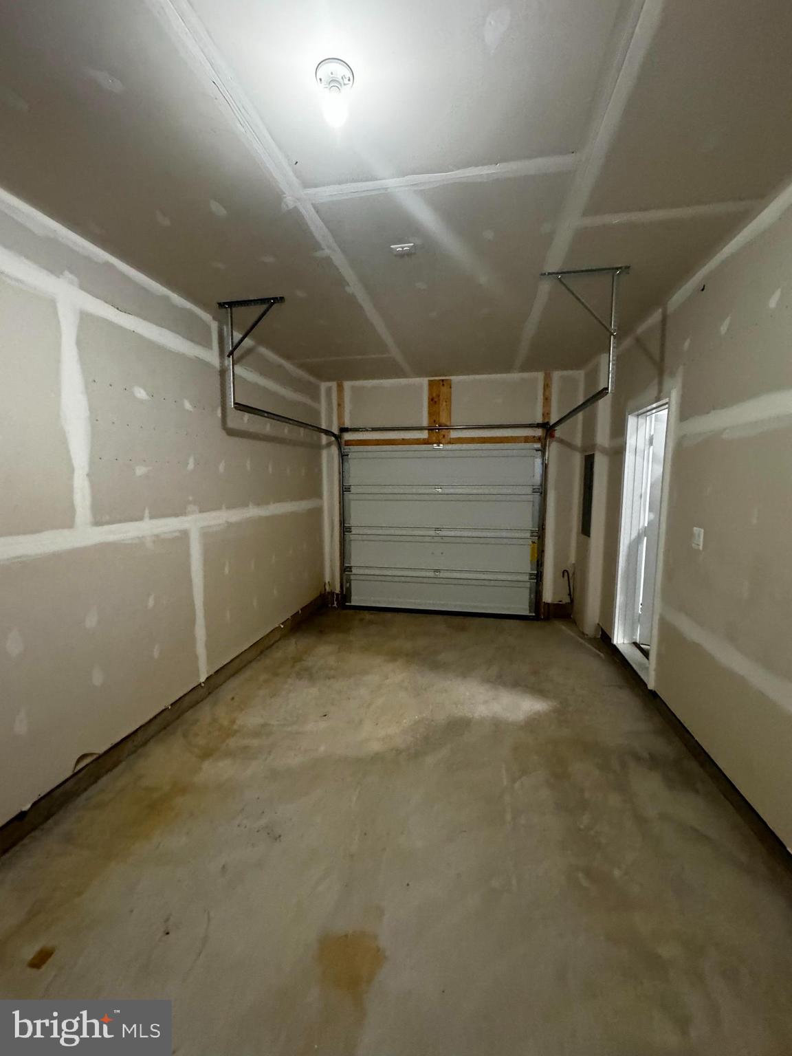 LIBERTY RUN - Residential Lease