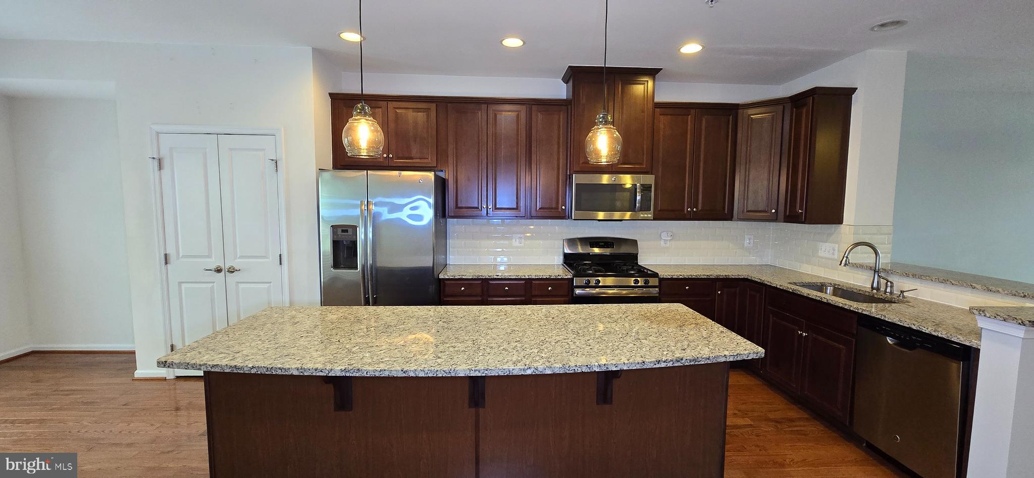 GREENBELT STATION - Residential Lease