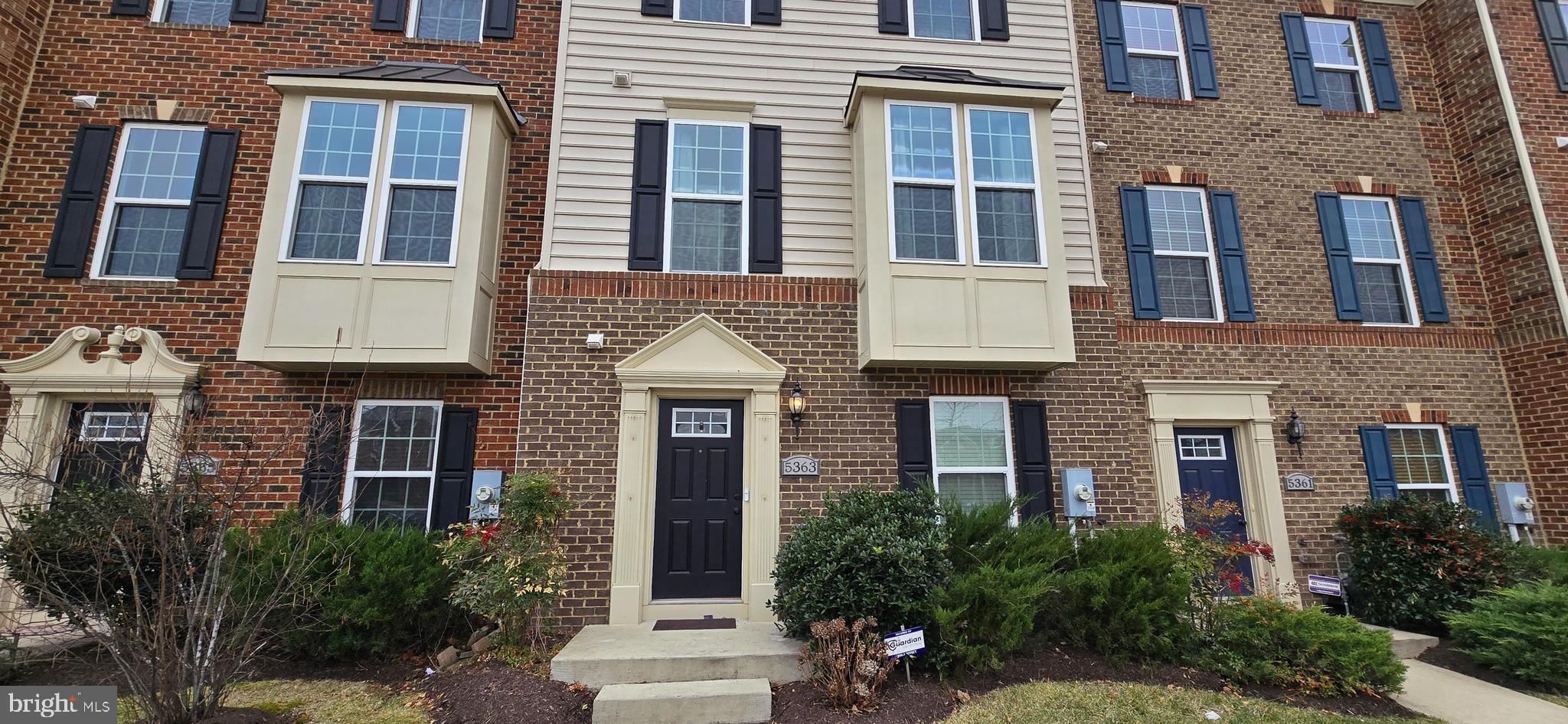 GREENBELT STATION - Residential Lease