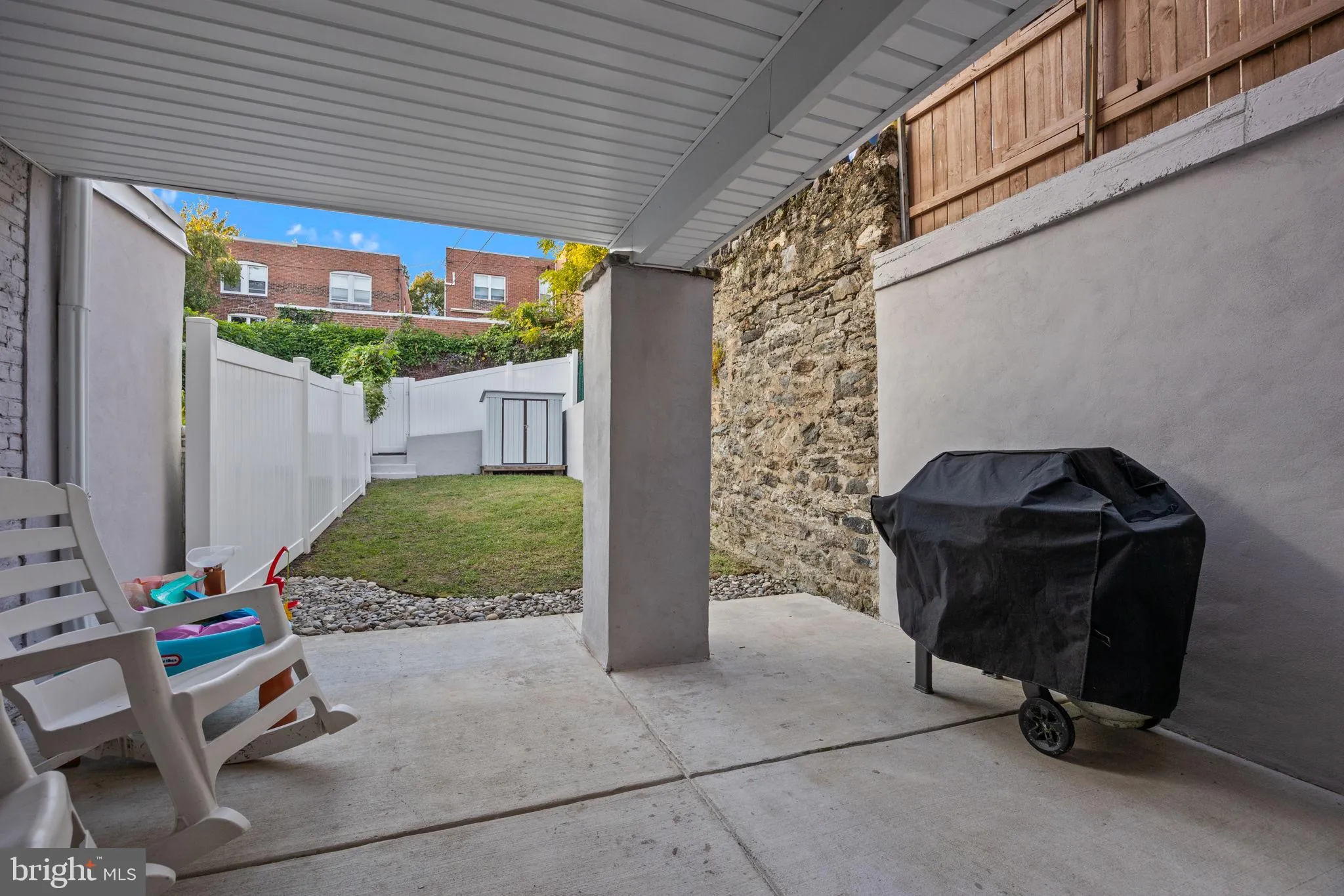 Philadelphia, Pennsylvania 19128, United States, 3 Bedrooms Bedrooms, ,3 BathroomsBathrooms,Residential,Pending,213579