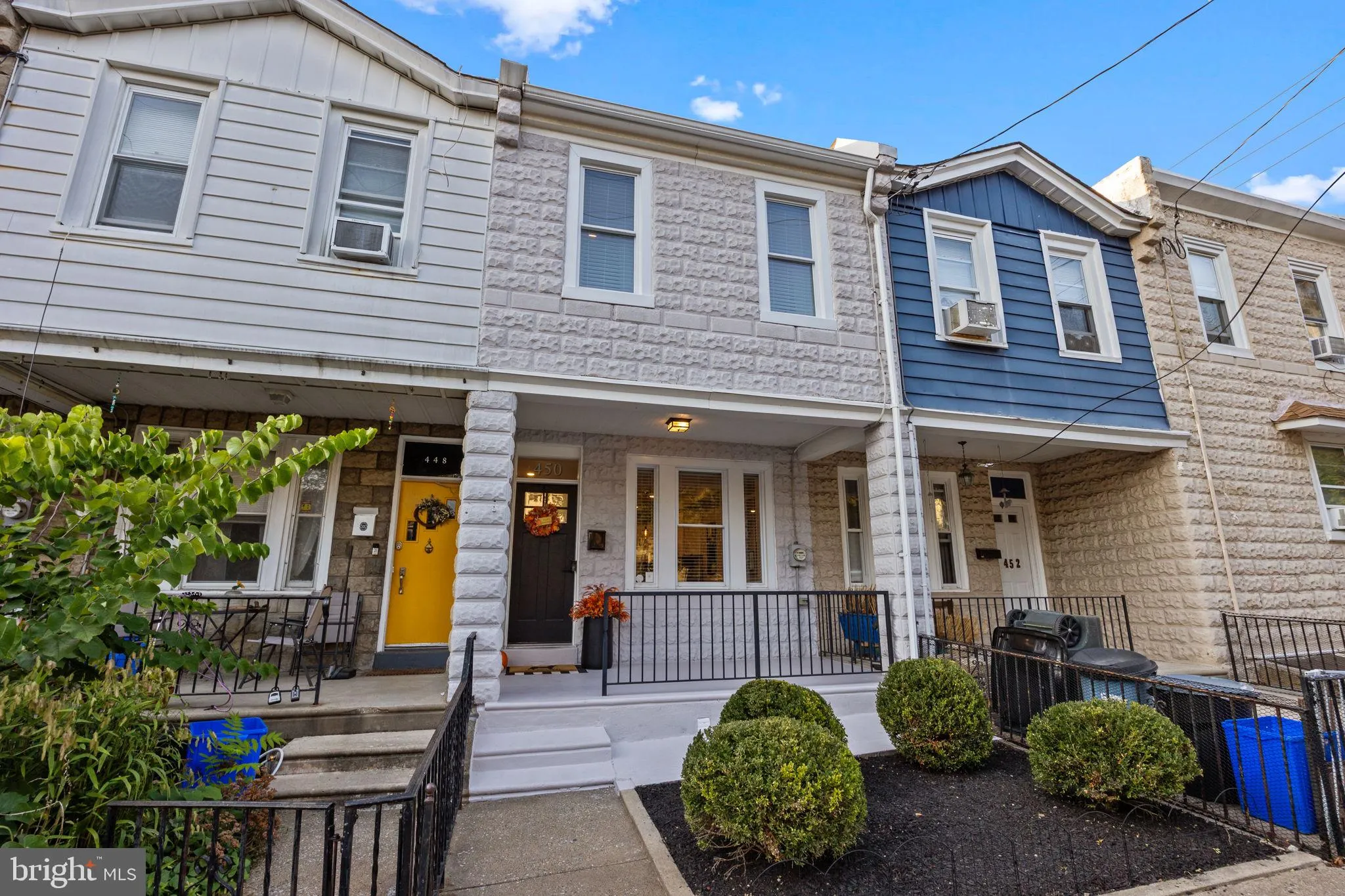 Philadelphia, Pennsylvania 19128, United States, 3 Bedrooms Bedrooms, ,3 BathroomsBathrooms,Residential,Pending,213579