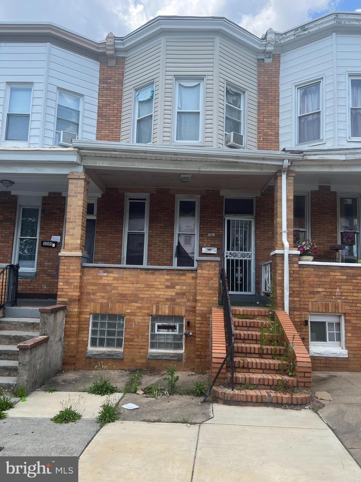 Come take a look to make this house your home. The home has lots of potential and buyer can make it their own. The property is being sold as-is. Seller will not make any repairs. Contact listing agent with any questions. Price Reduced!!
