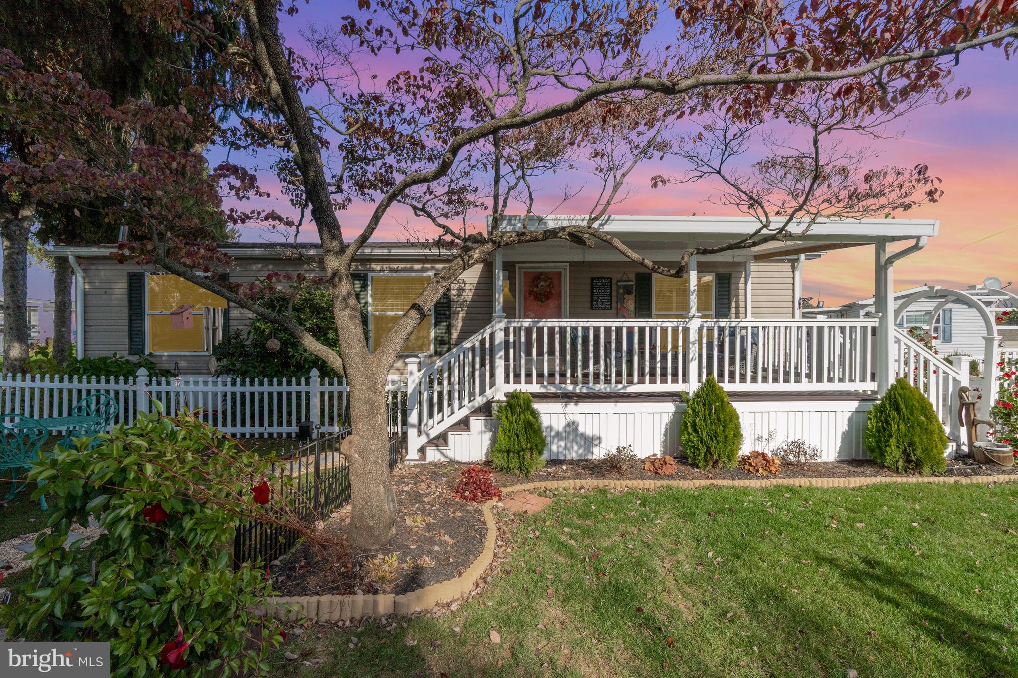 LEACOCK TWP - Residential