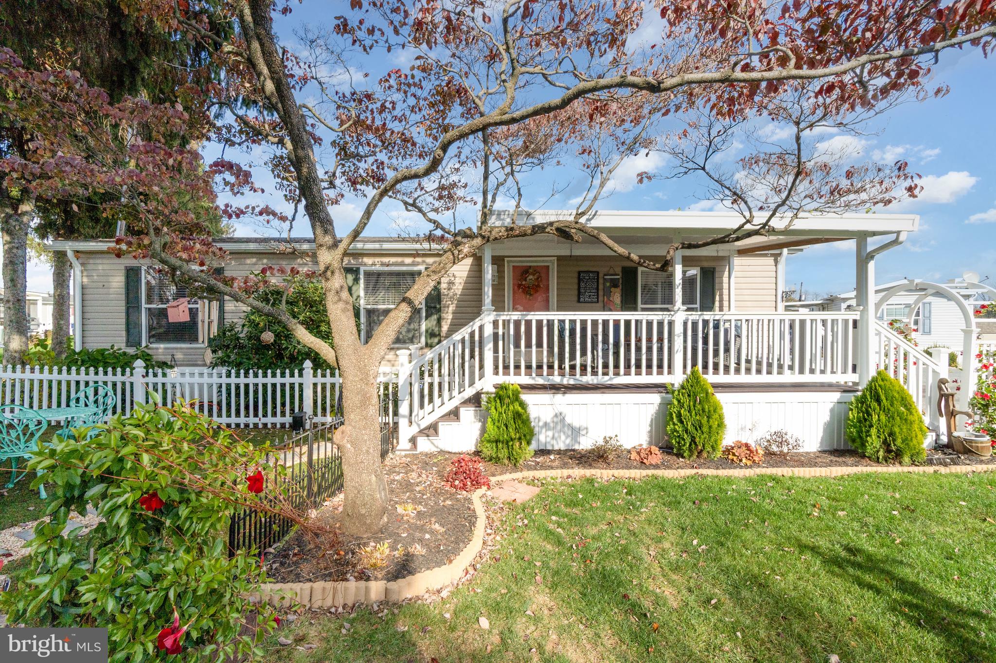 LEACOCK TWP - Residential