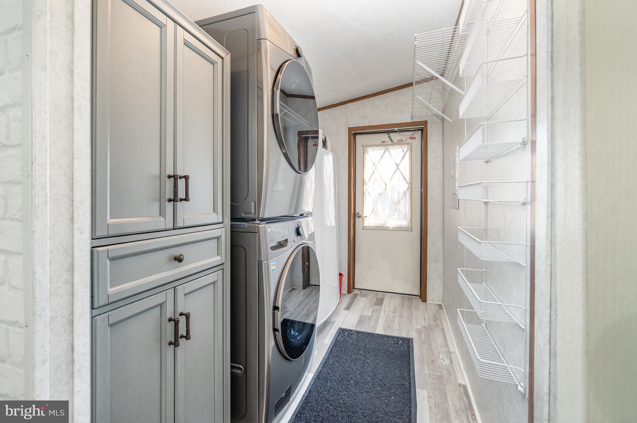 LEACOCK TWP - Residential