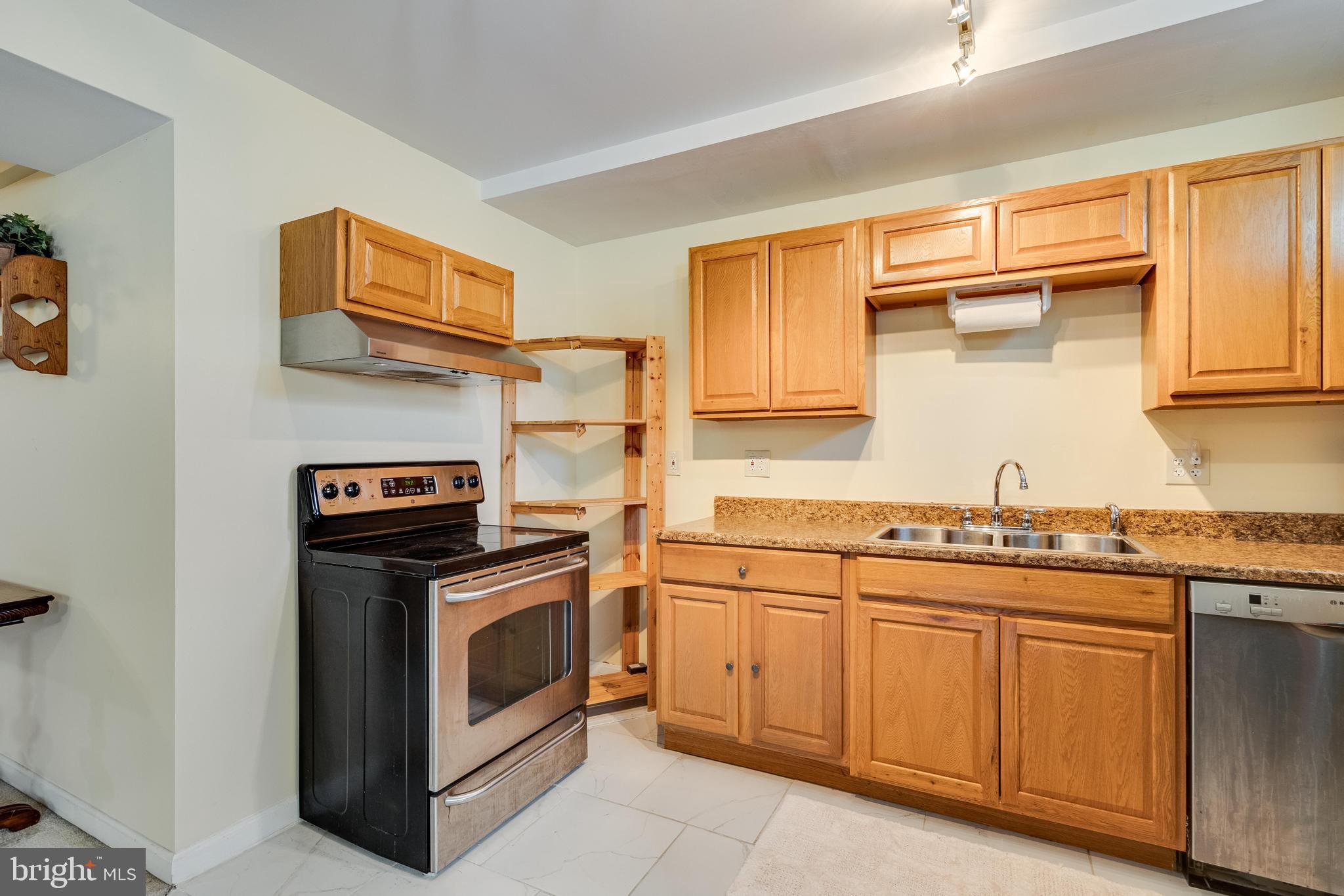 PATRICIA ACRES SUB - Residential