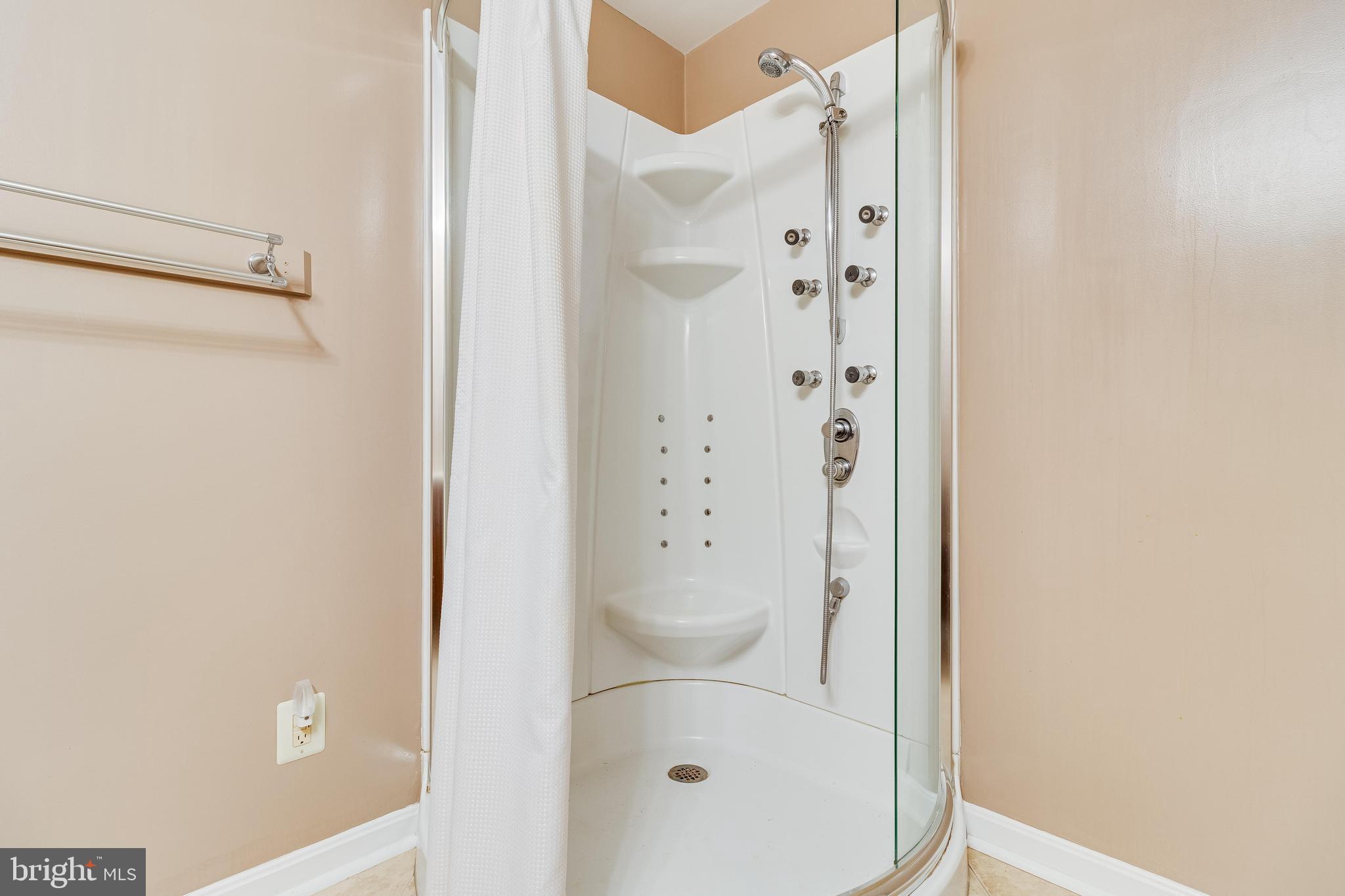 PATRICIA ACRES SUB - Residential