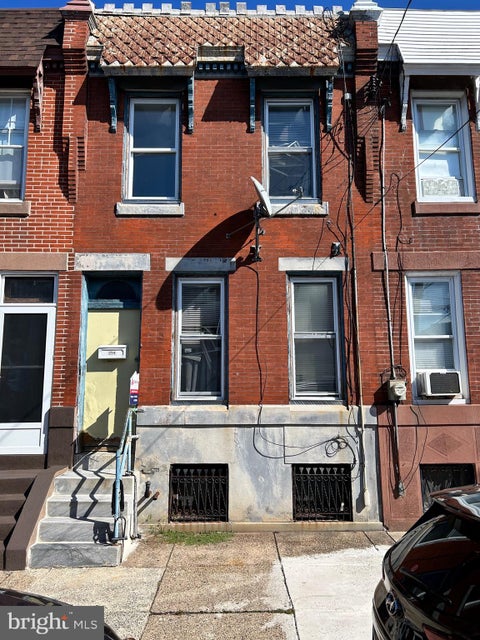 Townhouse For Sale - 1729 S 17th Street<br/> PHILADELPHIA, PA 19145