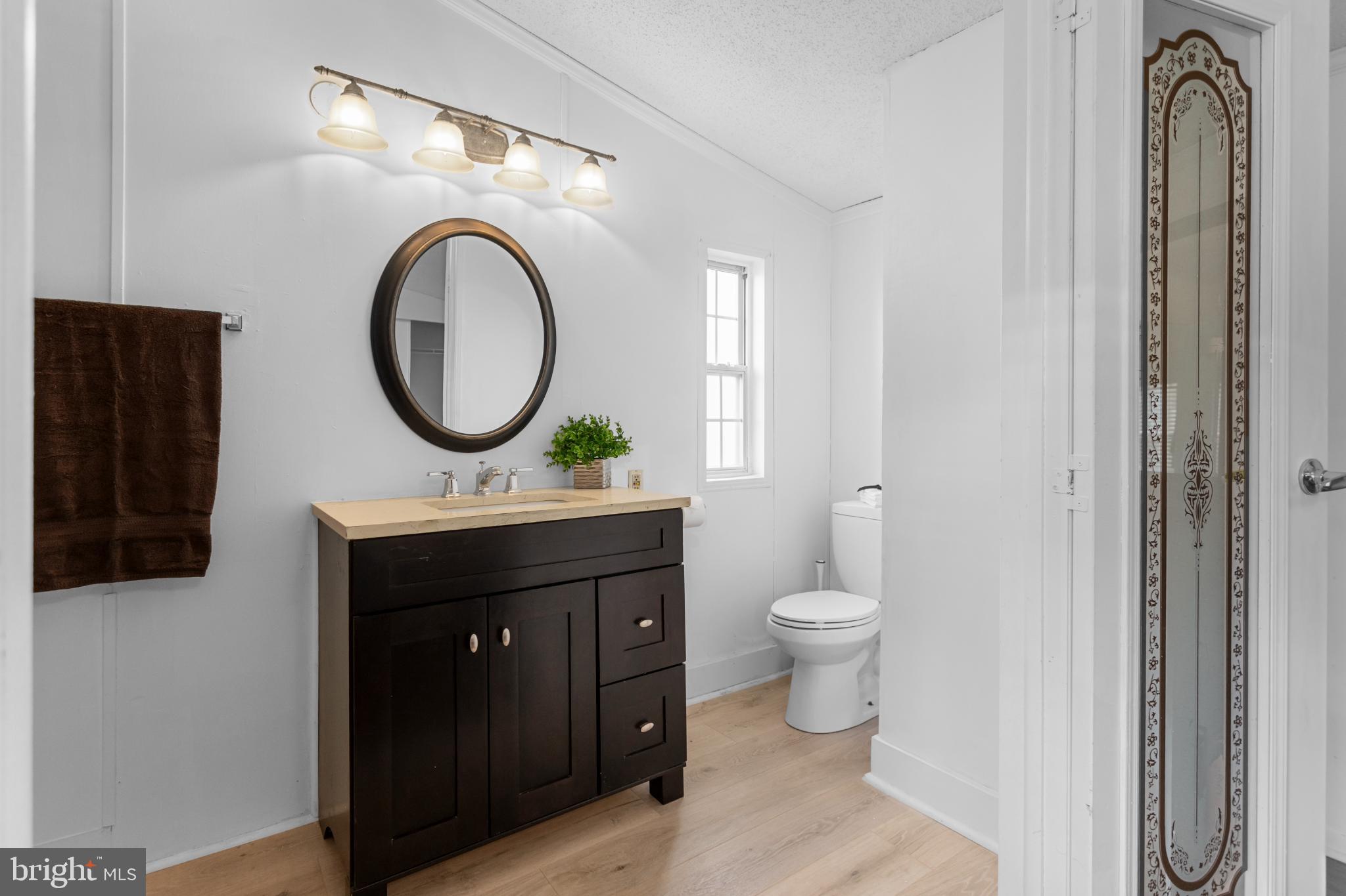 LAUREL COMMONS - Residential