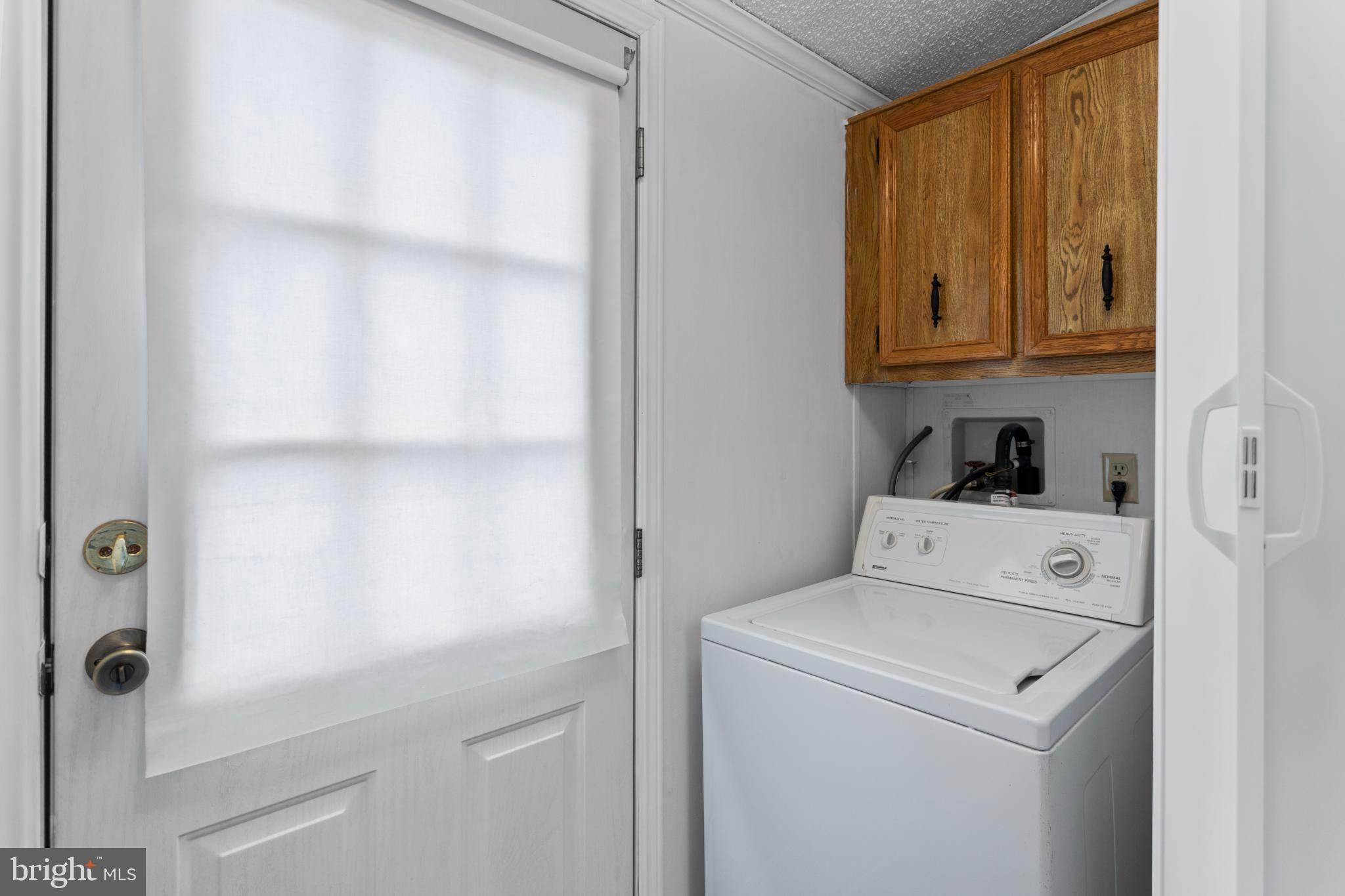 LAUREL COMMONS - Residential