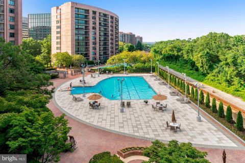 1805 CRYSTAL DRIVE 713S ARLINGTON VA 22202