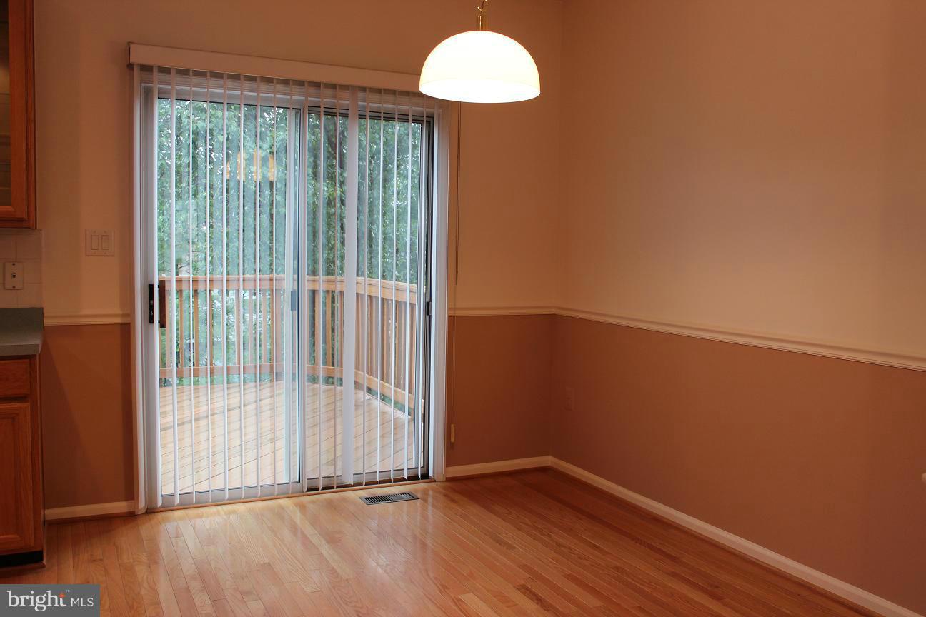 LEE OVERLOOK - Residential Lease