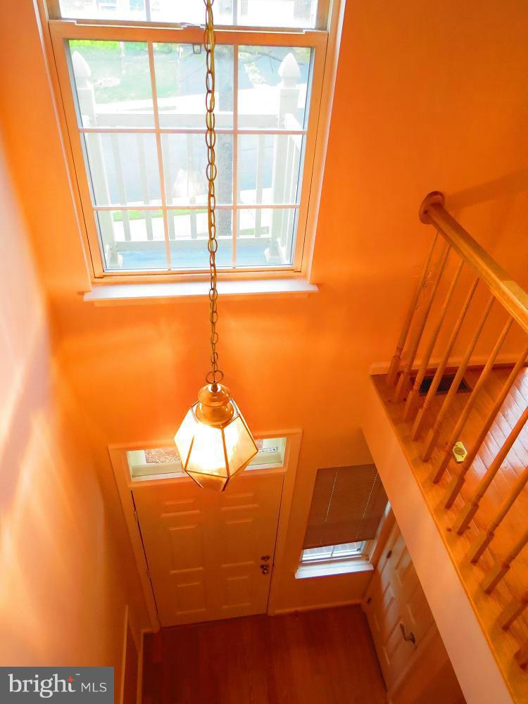 LEE OVERLOOK - Residential Lease