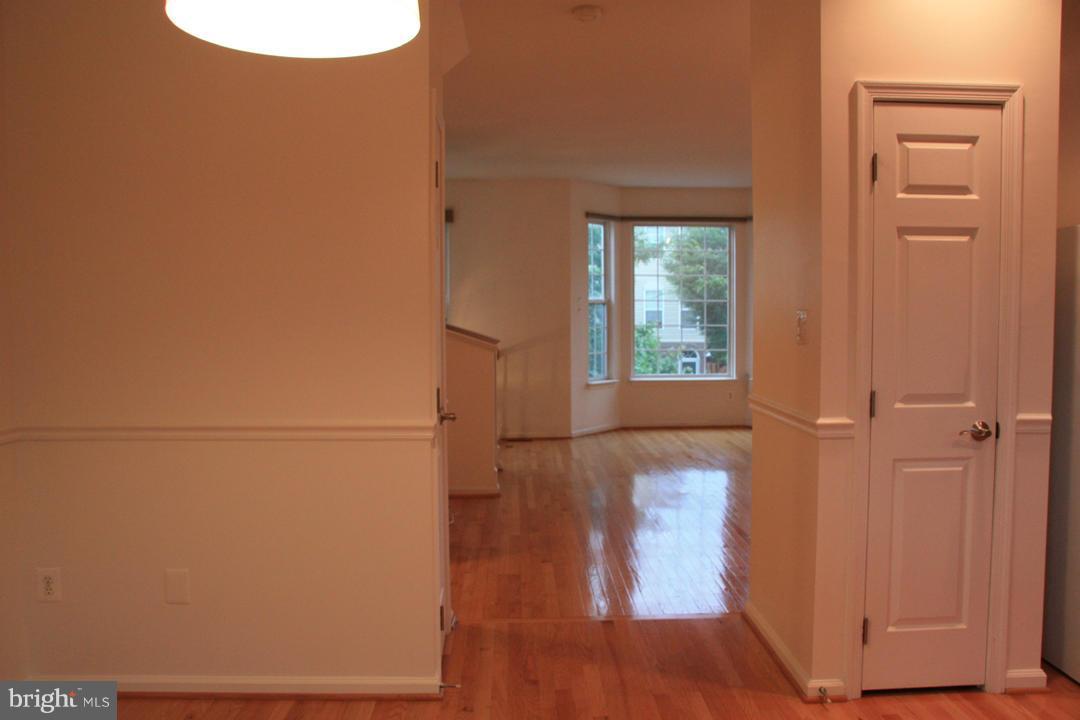 LEE OVERLOOK - Residential Lease