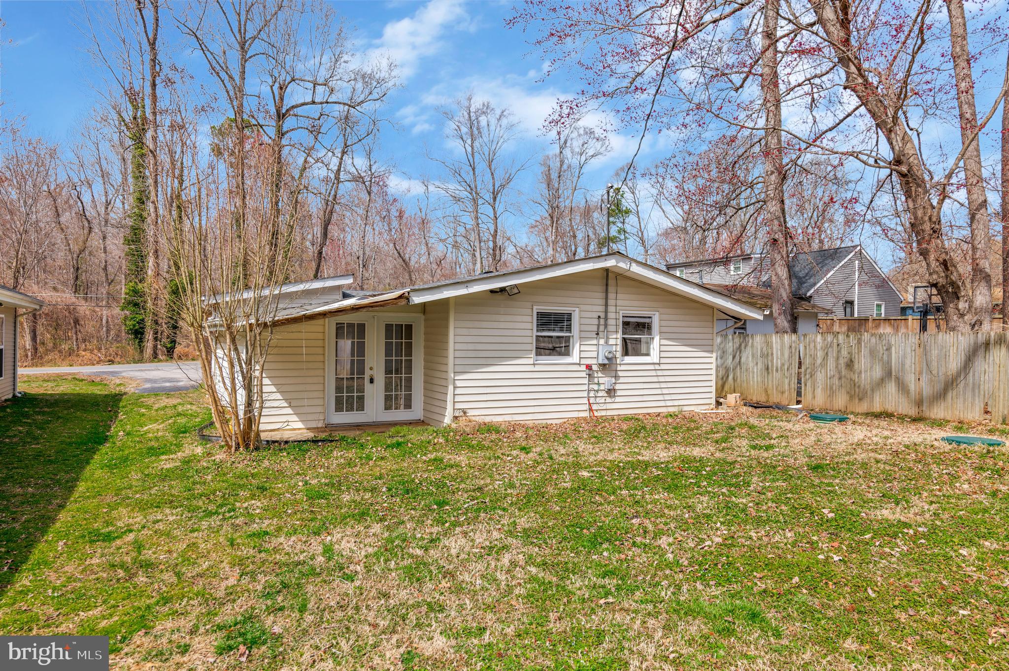 6215 LONG BEACH DRIVE