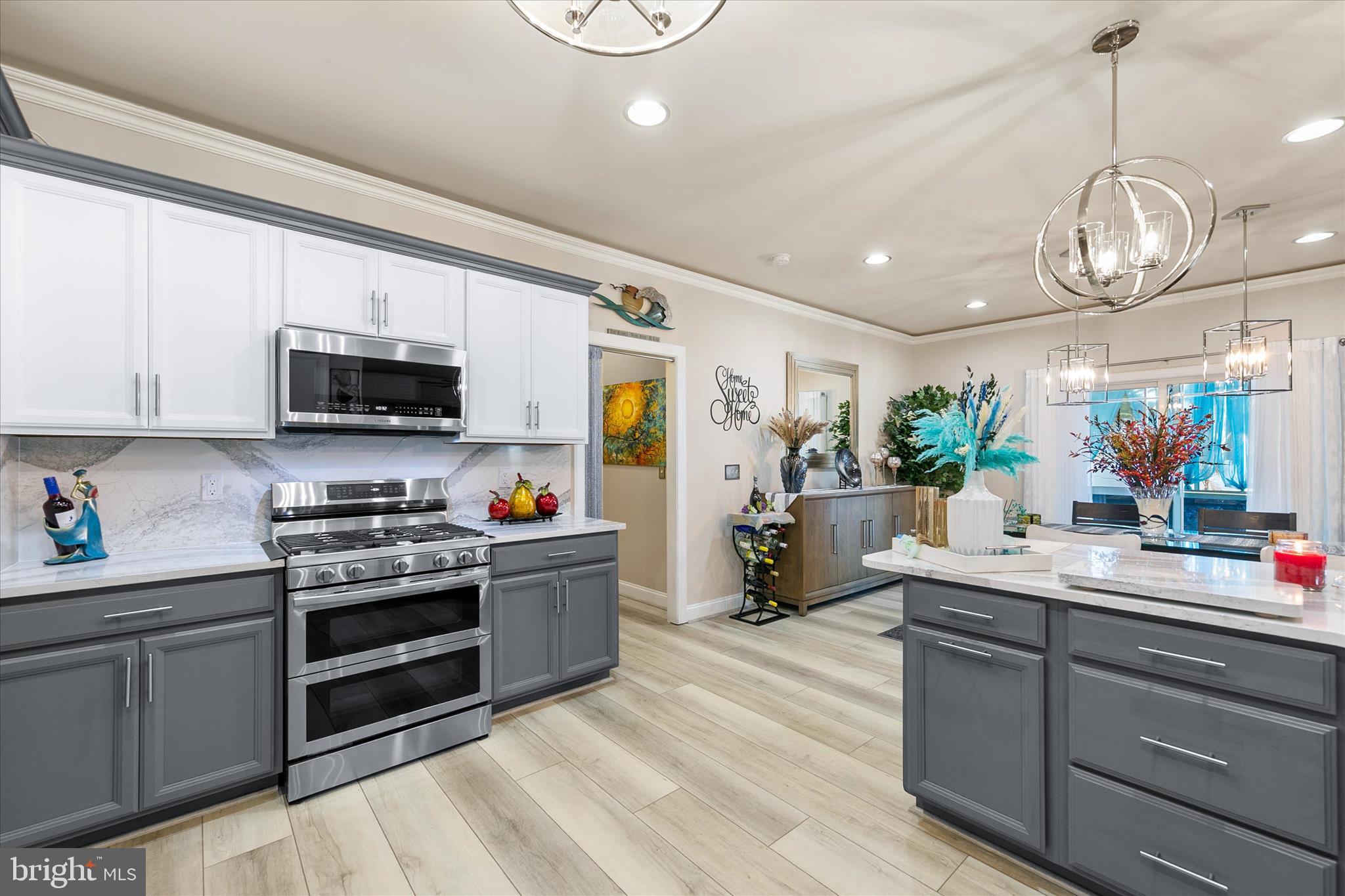 CINDERBERRY ESTATES - Residential