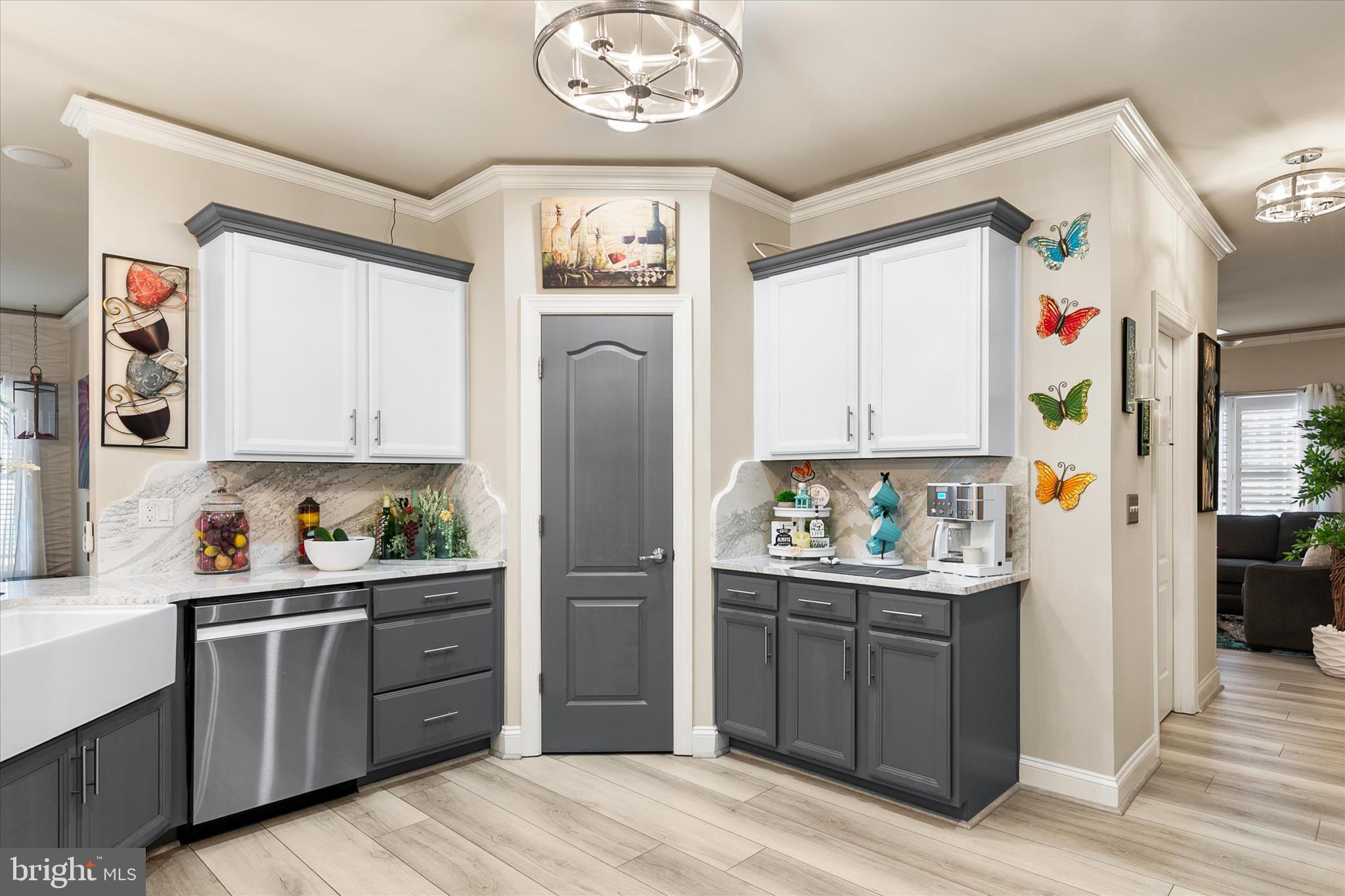 CINDERBERRY ESTATES - Residential