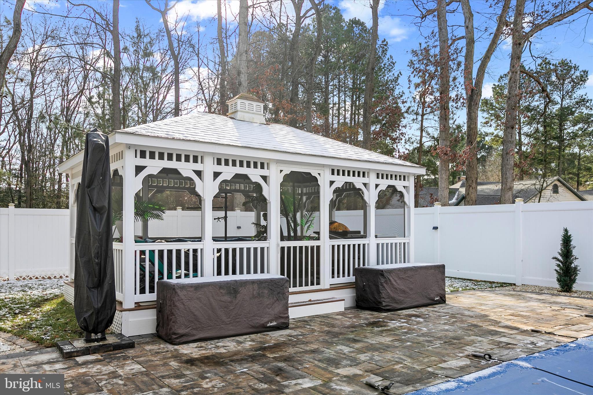 CINDERBERRY ESTATES - Residential