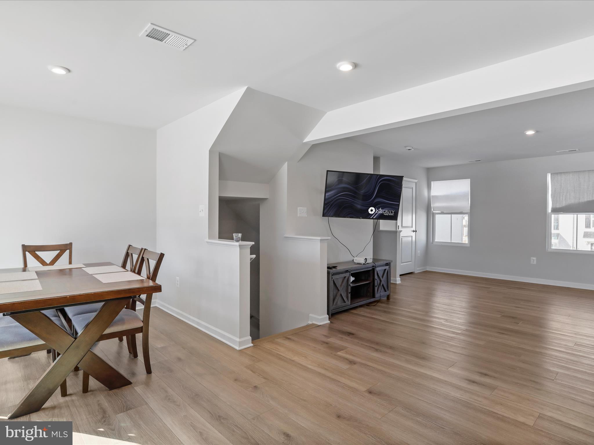 SOUTH BROOK - Residential