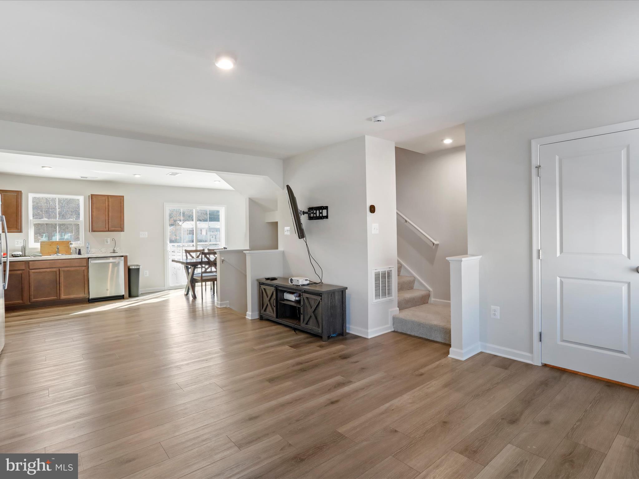 SOUTH BROOK - Residential