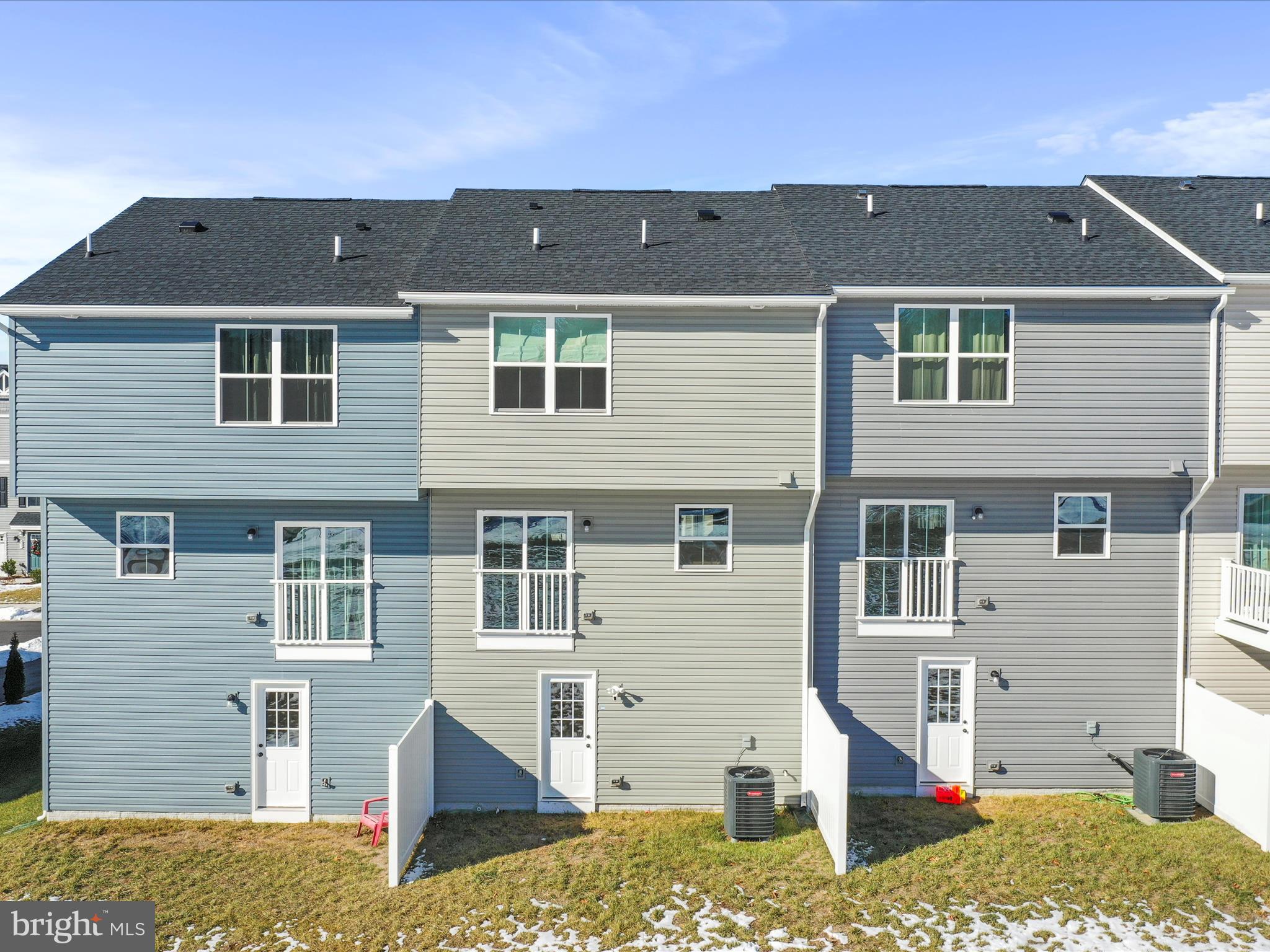 SOUTH BROOK - Residential