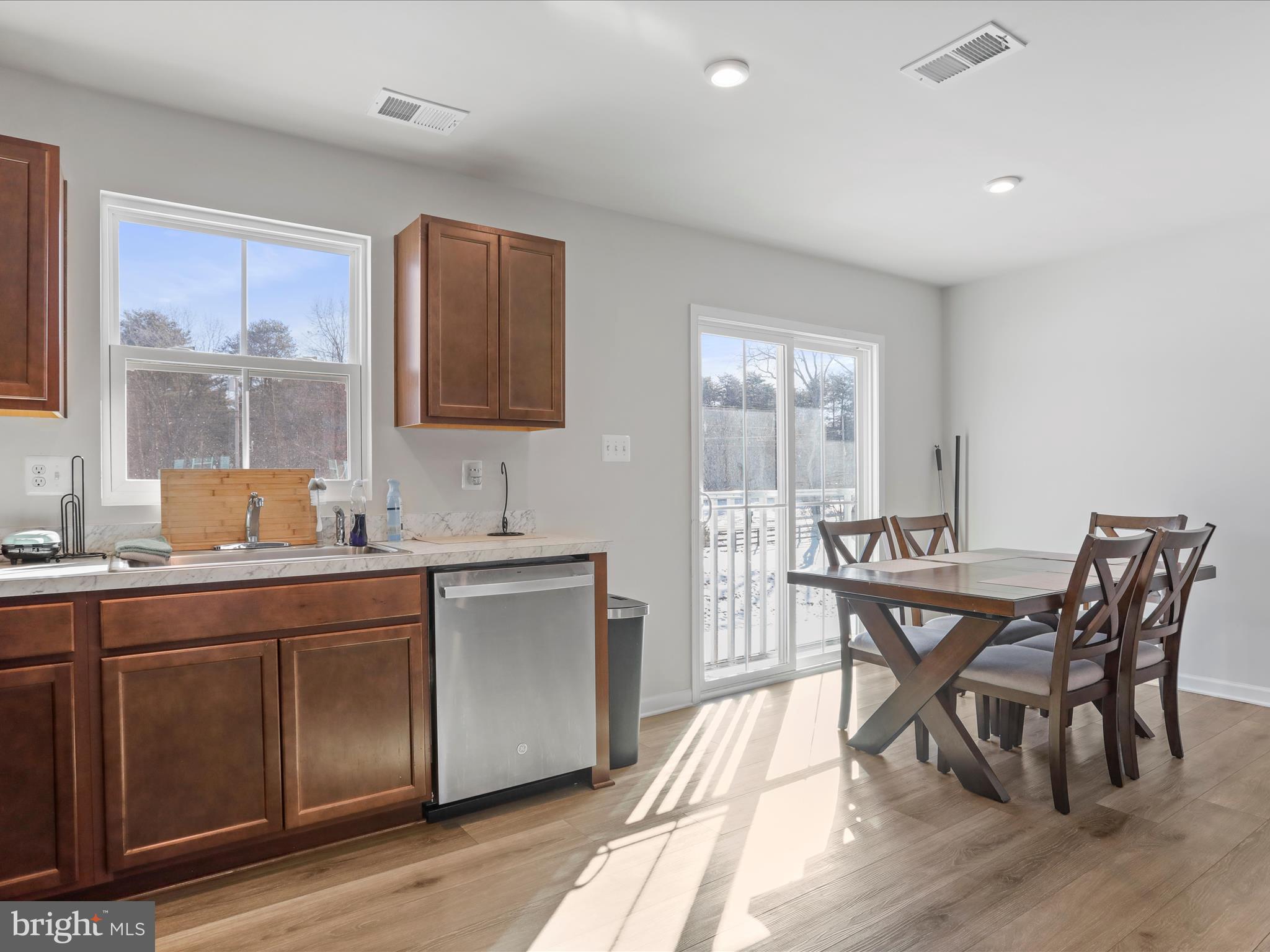 SOUTH BROOK - Residential