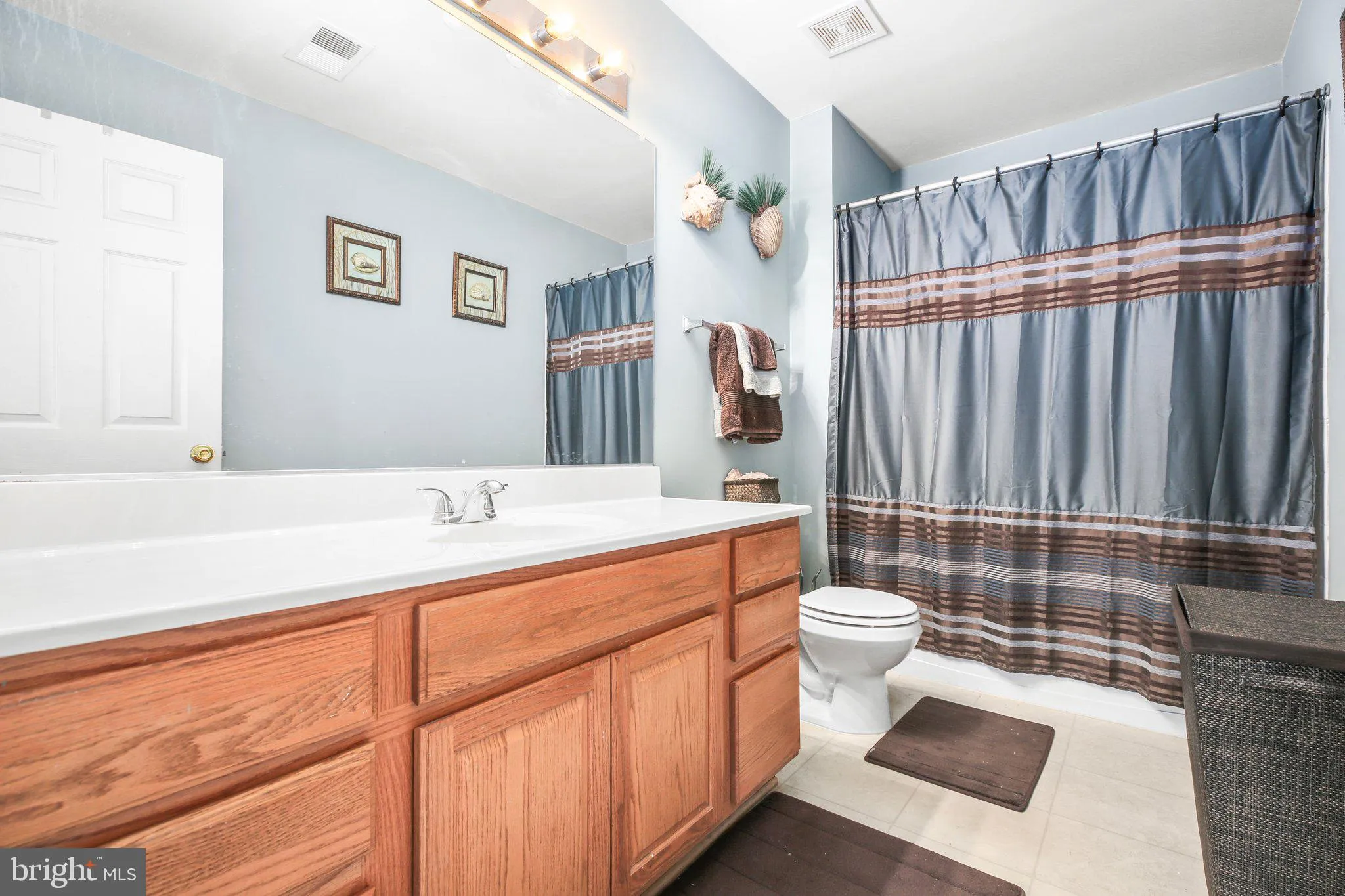 Fredericksburg, Virginia 22406, United States, 5 Bedrooms Bedrooms, ,4 BathroomsBathrooms,Residential,Active,150933