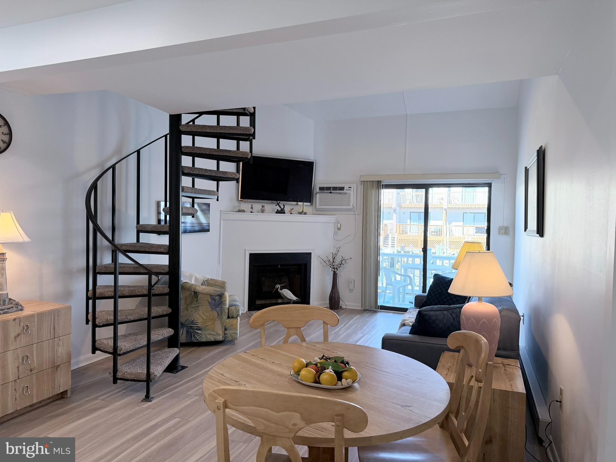 616 SALT SPRAY ROAD 6