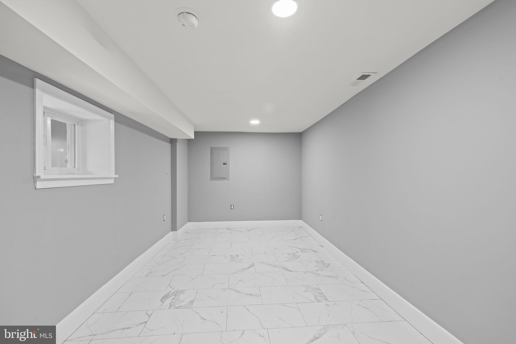 WEST PHILADELPHIA - Residential