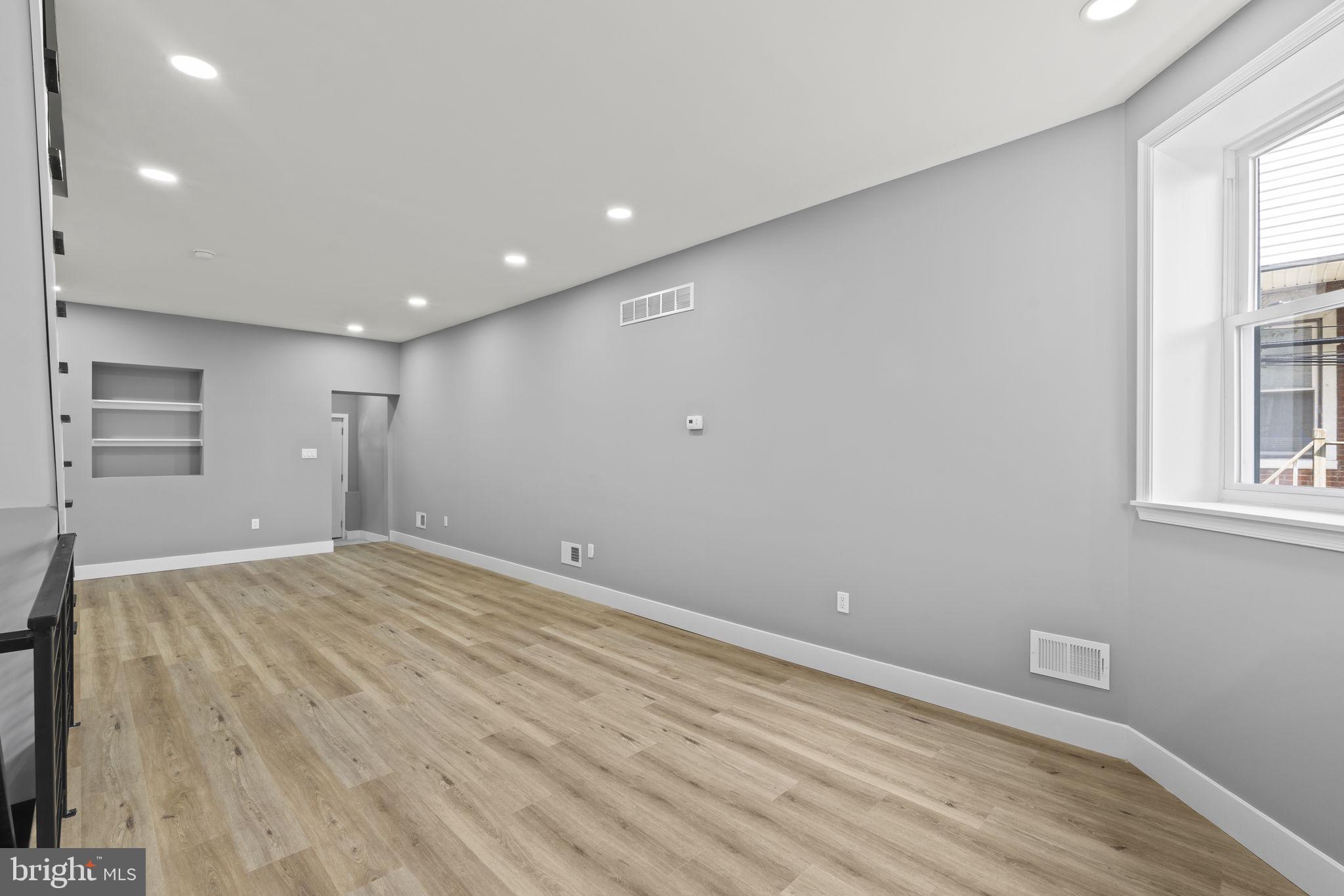 WEST PHILADELPHIA - Residential