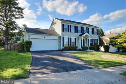 813 POINTER RIDGE DRIVE GAITHERSBURG MD 20878