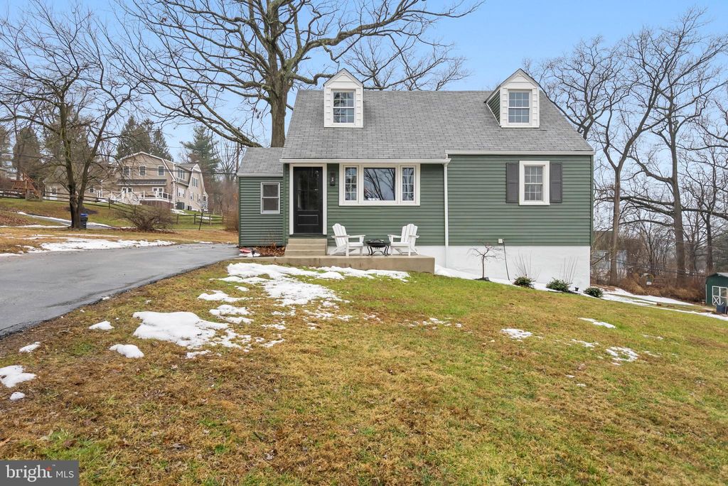 Photo of 12 Longview Road, MALVERN, PA 19355 (MLS # PACT2118110)