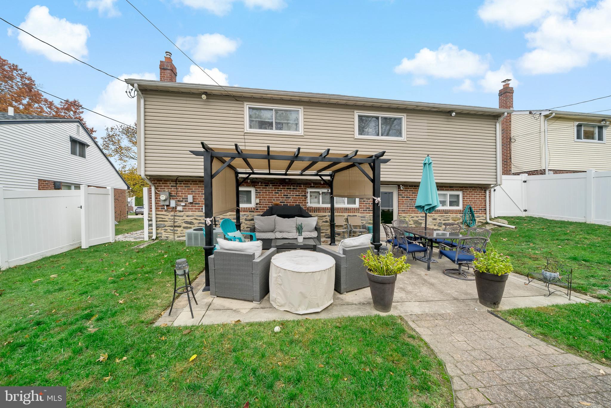 WESTGATE HILLS - Residential