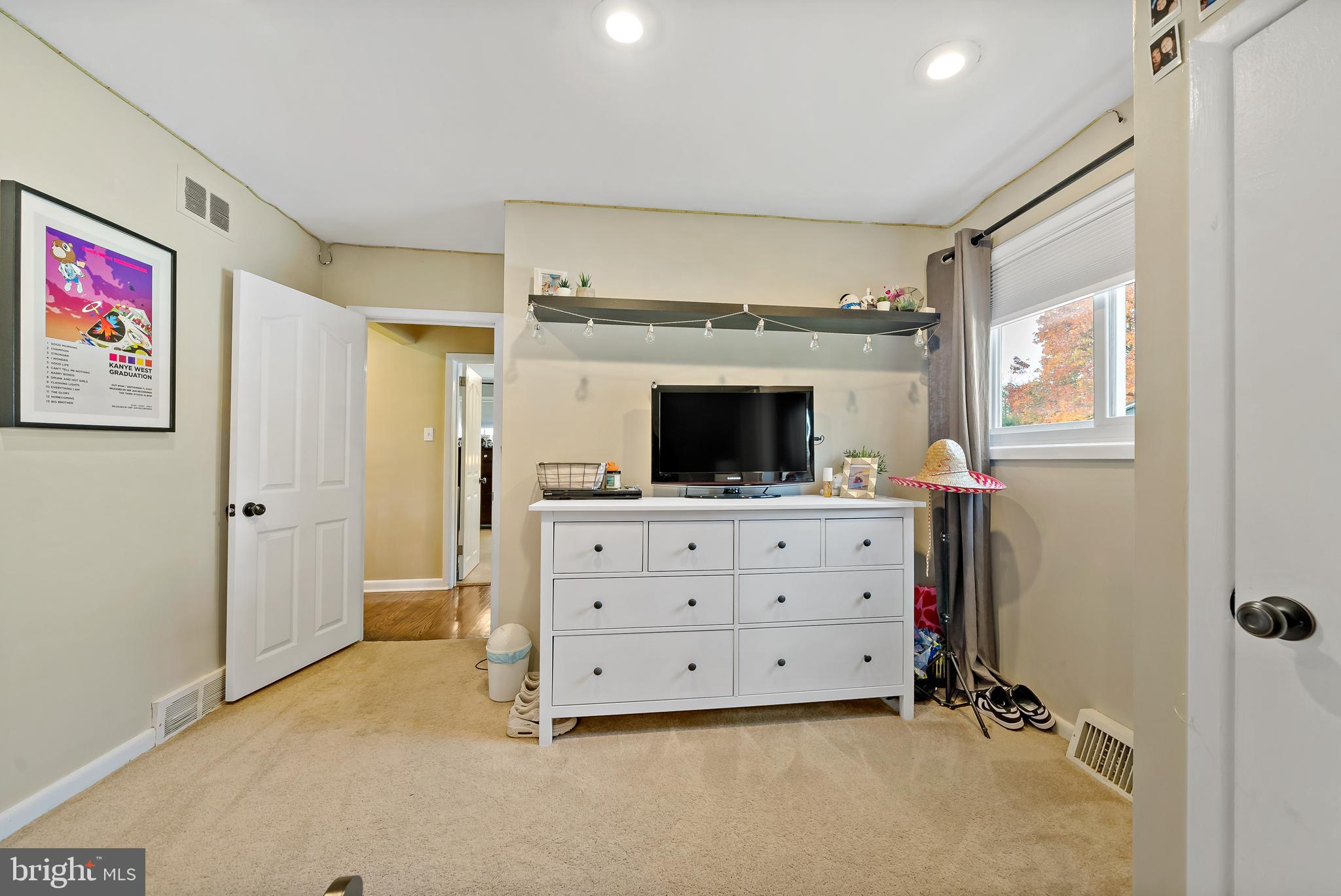 WESTGATE HILLS - Residential