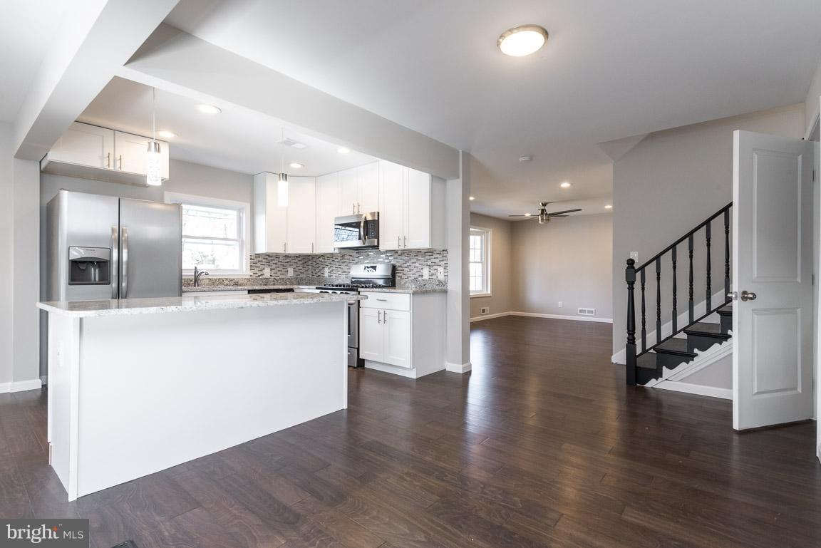 ODENTON HEIGHTS - Residential