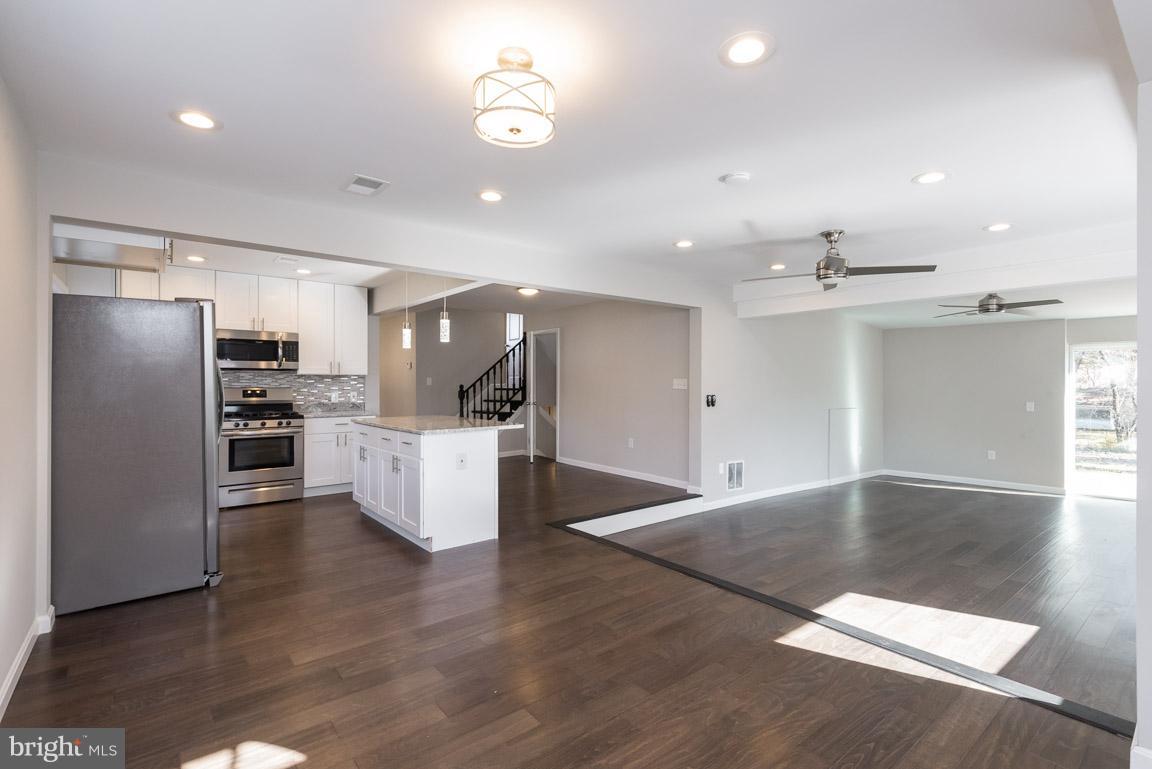 ODENTON HEIGHTS - Residential