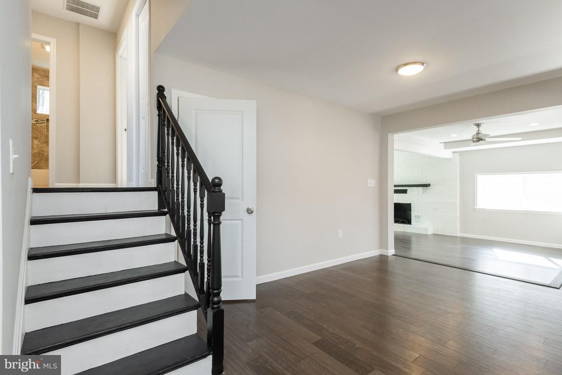 ODENTON HEIGHTS - Residential