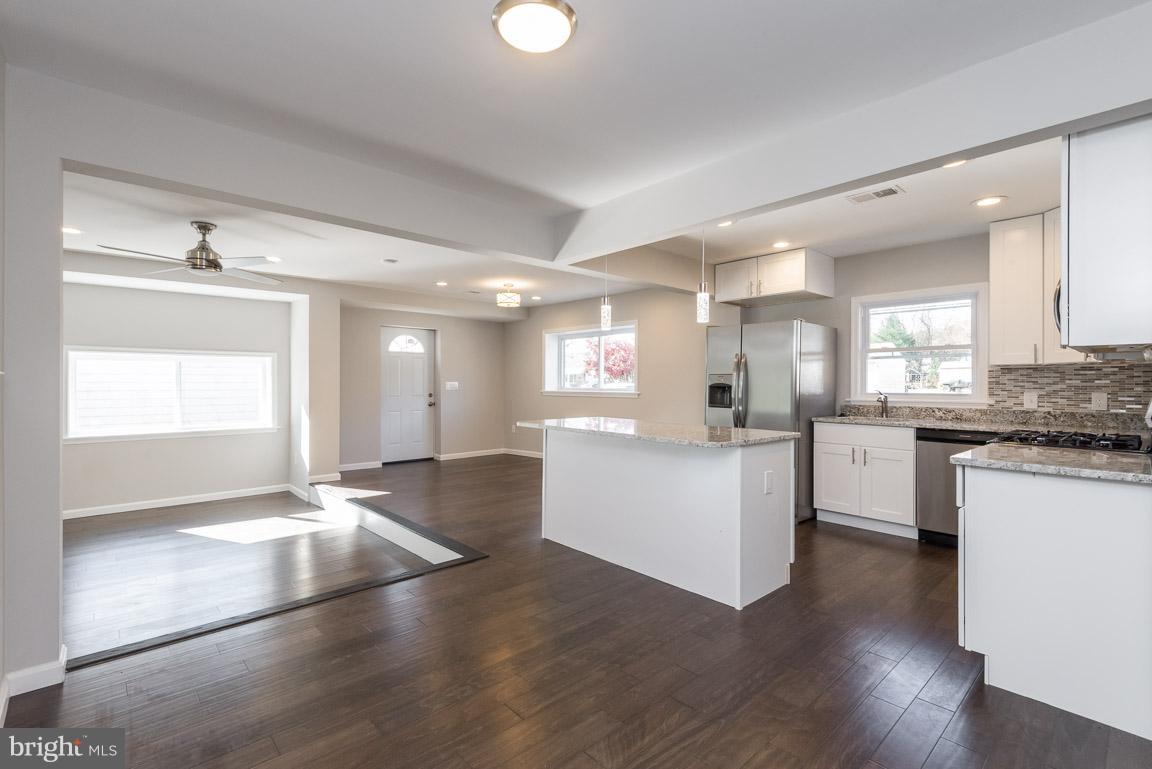 ODENTON HEIGHTS - Residential