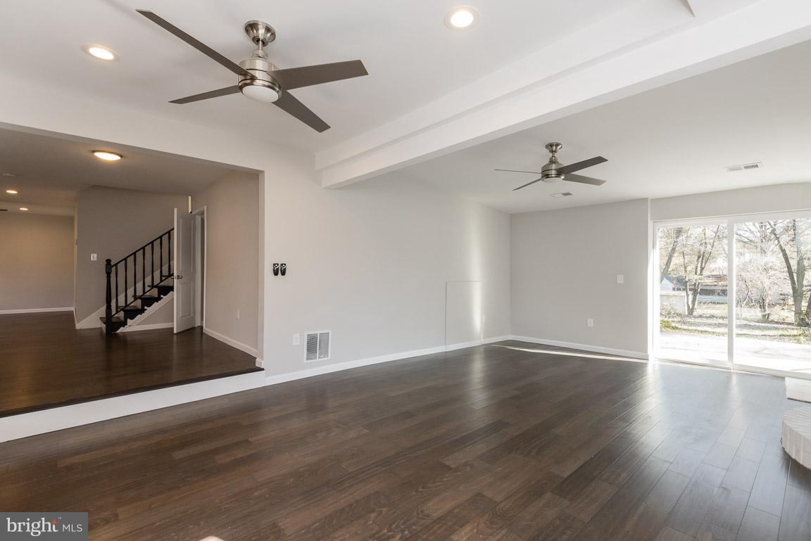 ODENTON HEIGHTS - Residential