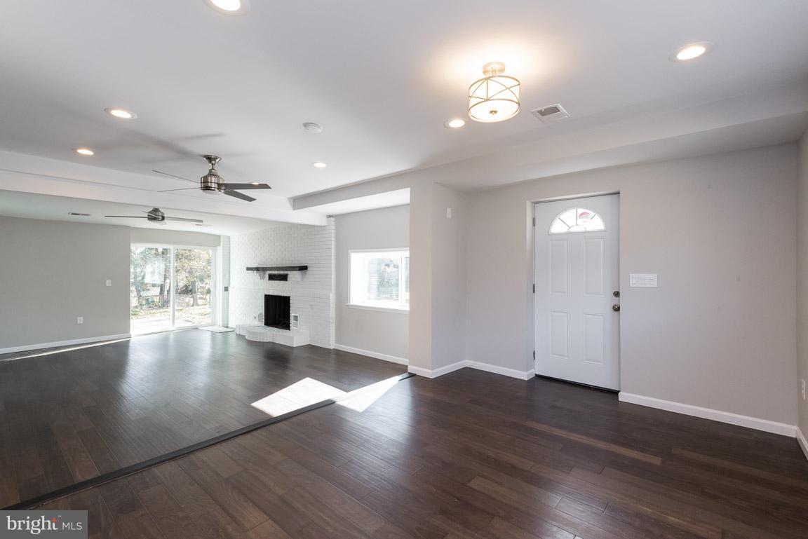 ODENTON HEIGHTS - Residential