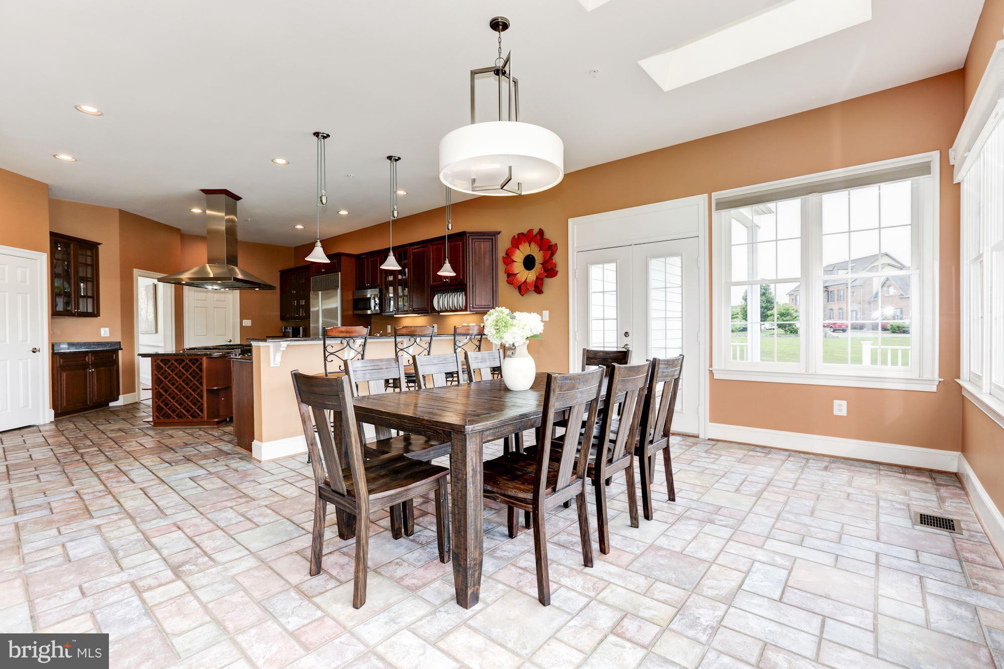 FINEGAN FARM - Residential