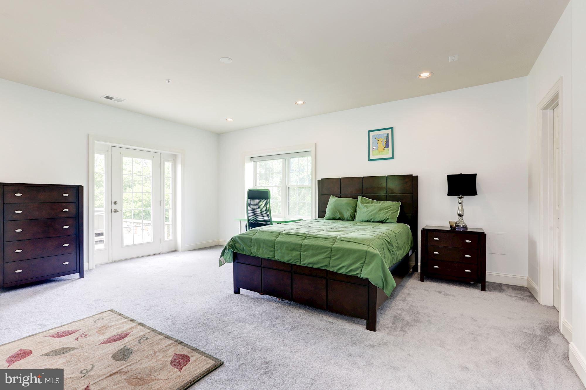 FINEGAN FARM - Residential