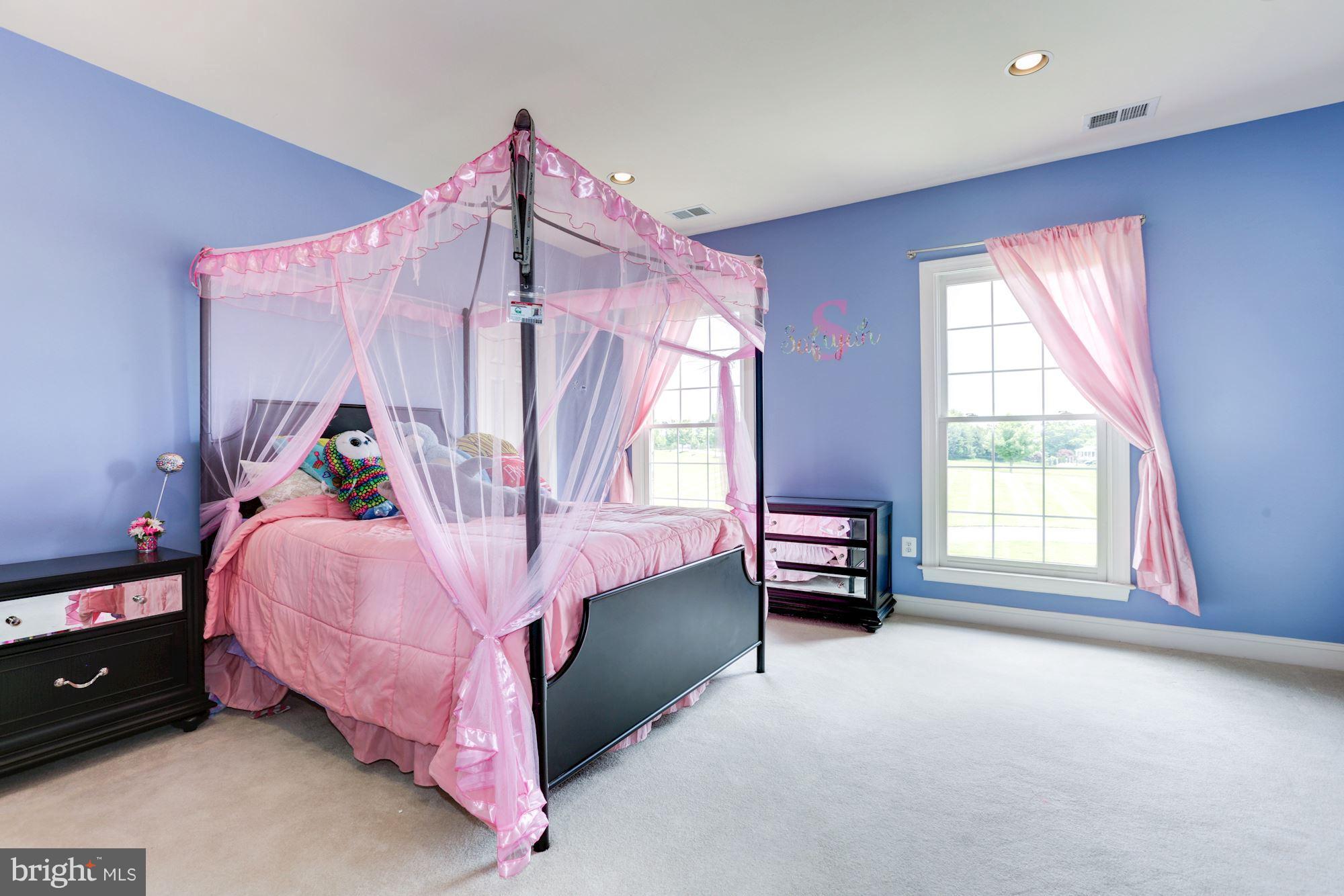 FINEGAN FARM - Residential