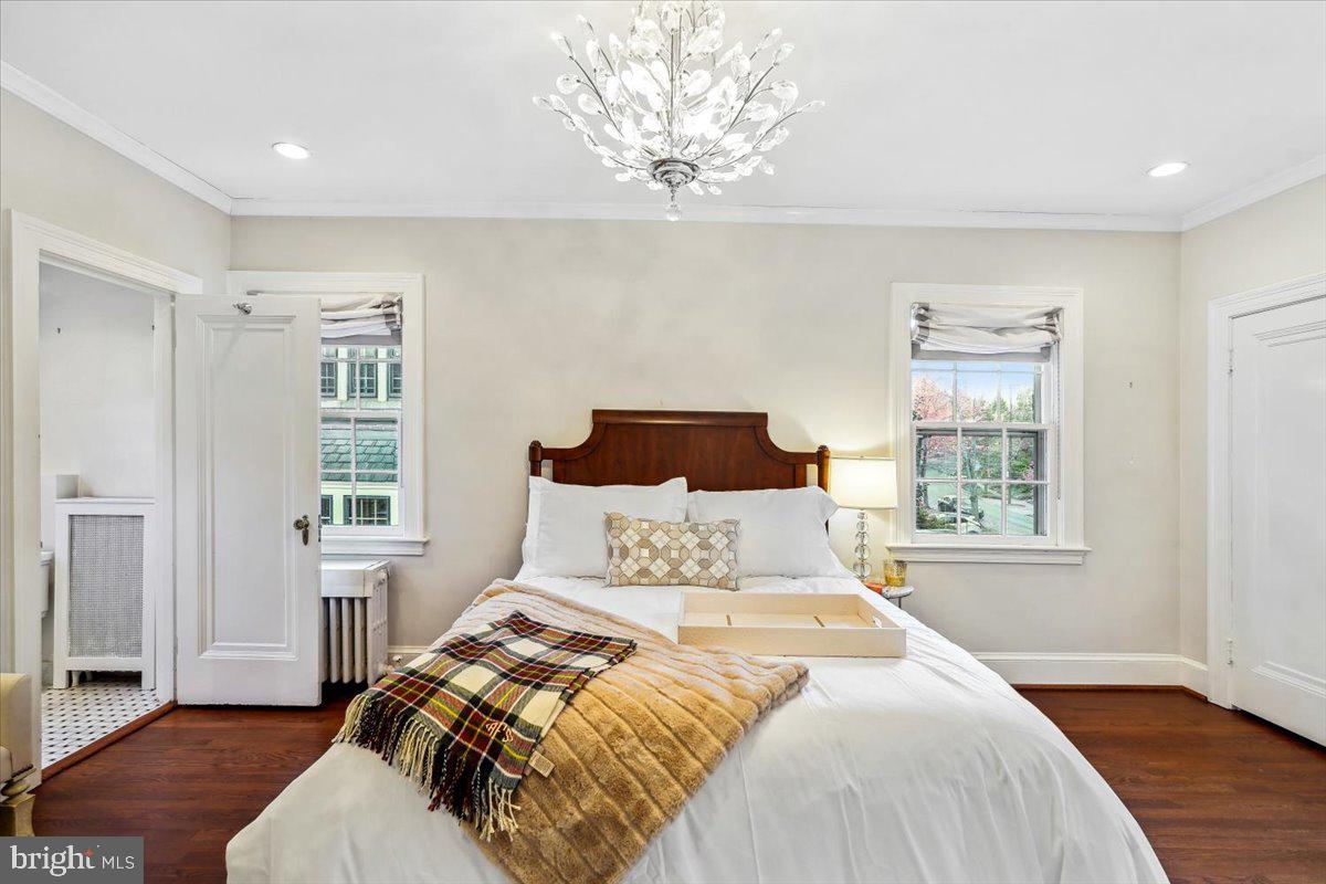 CHEVY CHASE - Residential