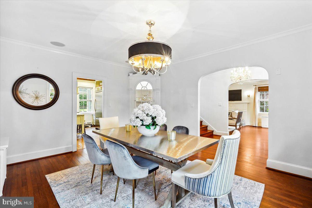 CHEVY CHASE - Residential