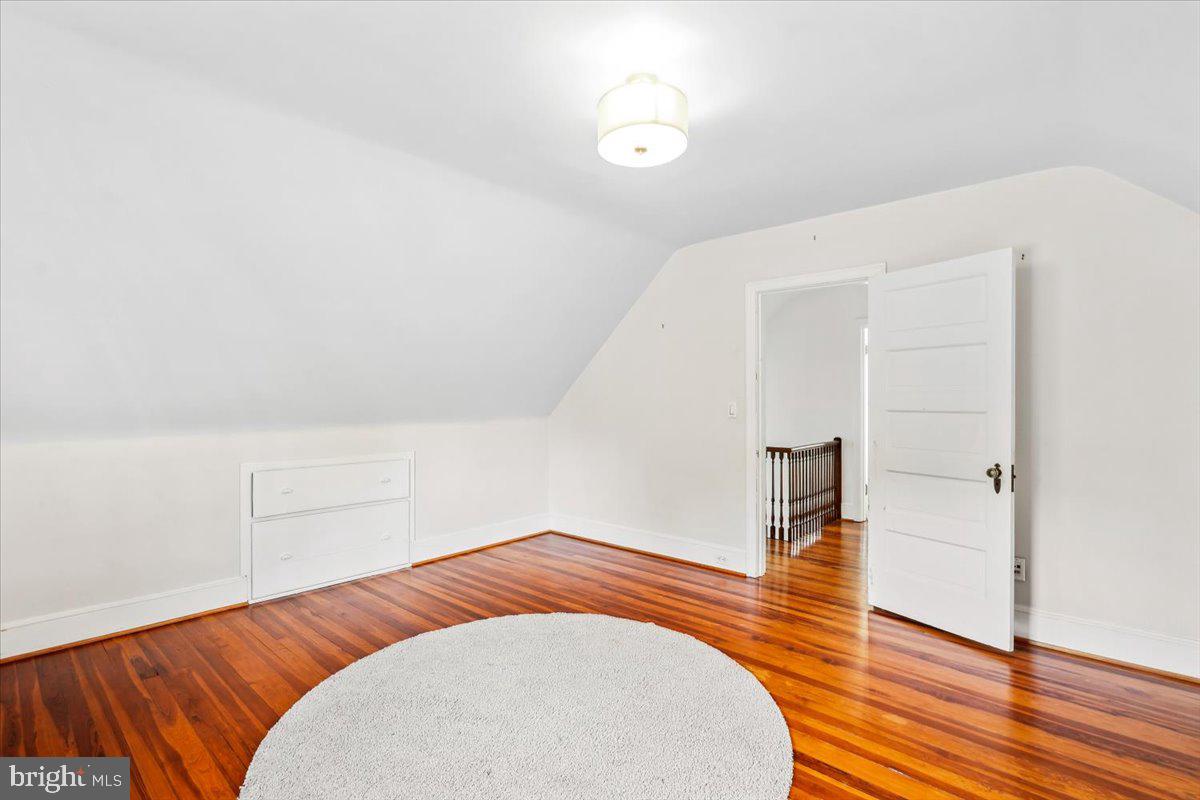 CHEVY CHASE - Residential