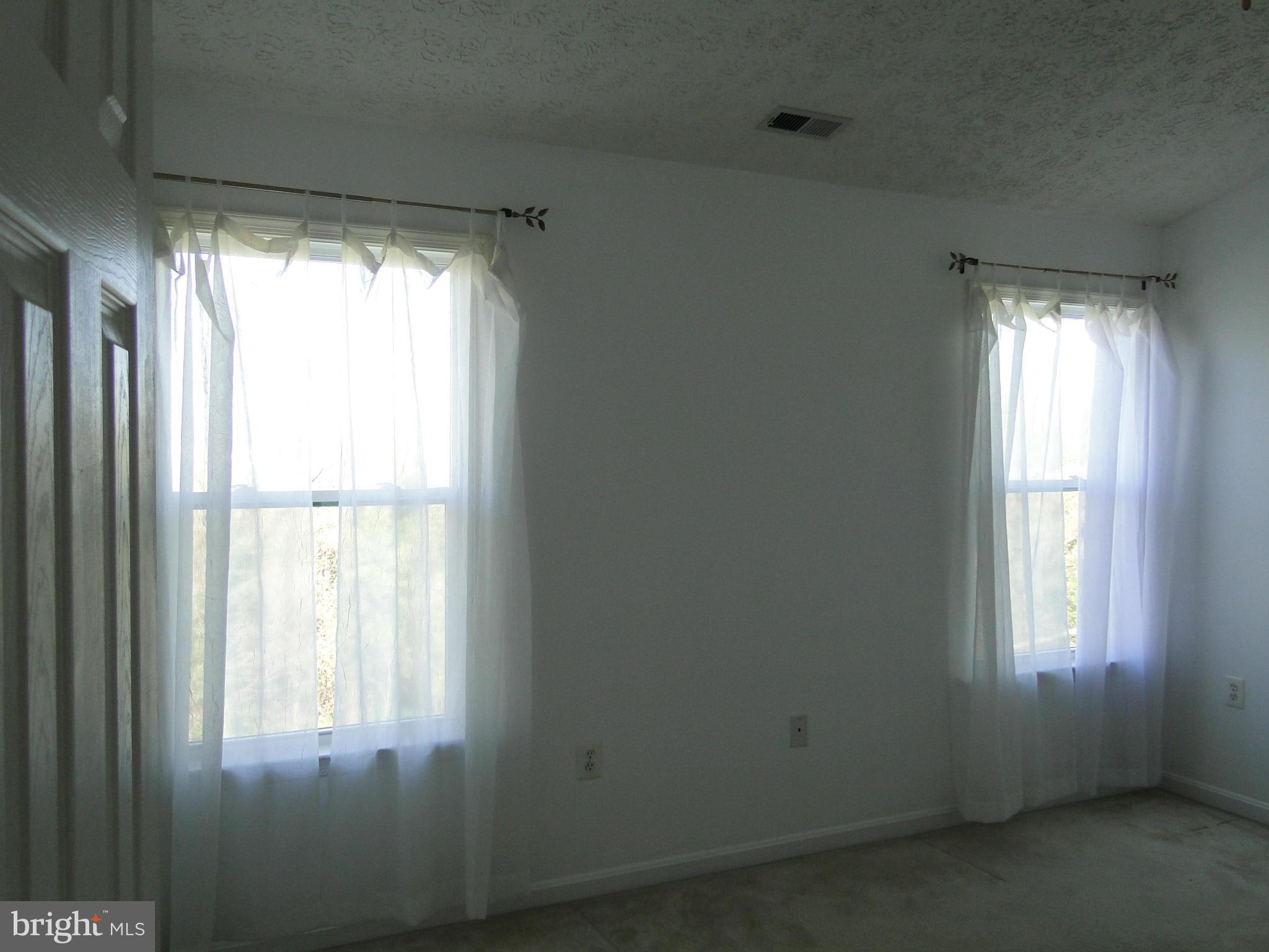 BAYVIEW HILLS - Residential Lease